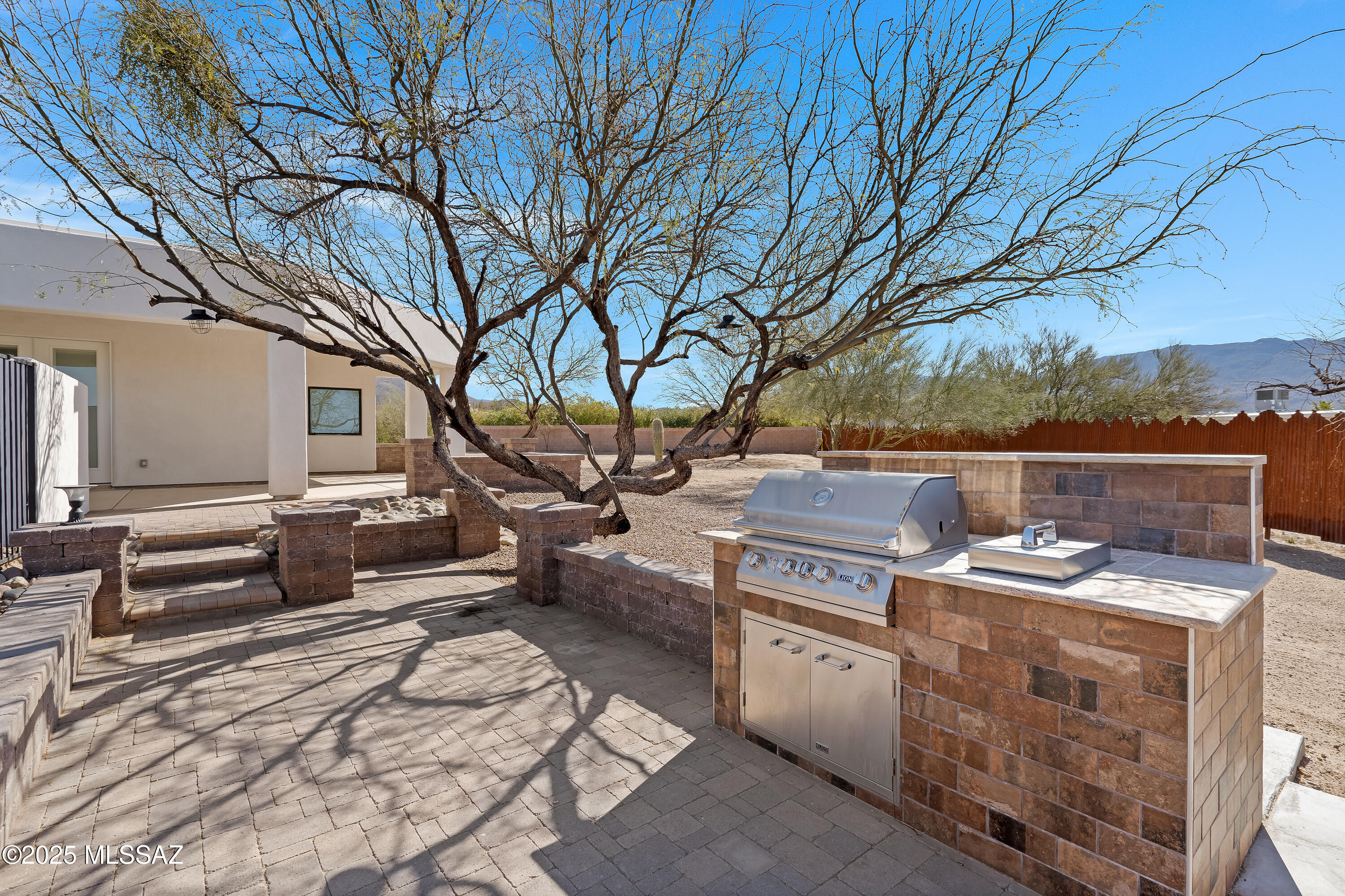 2891 N Wentworth Road