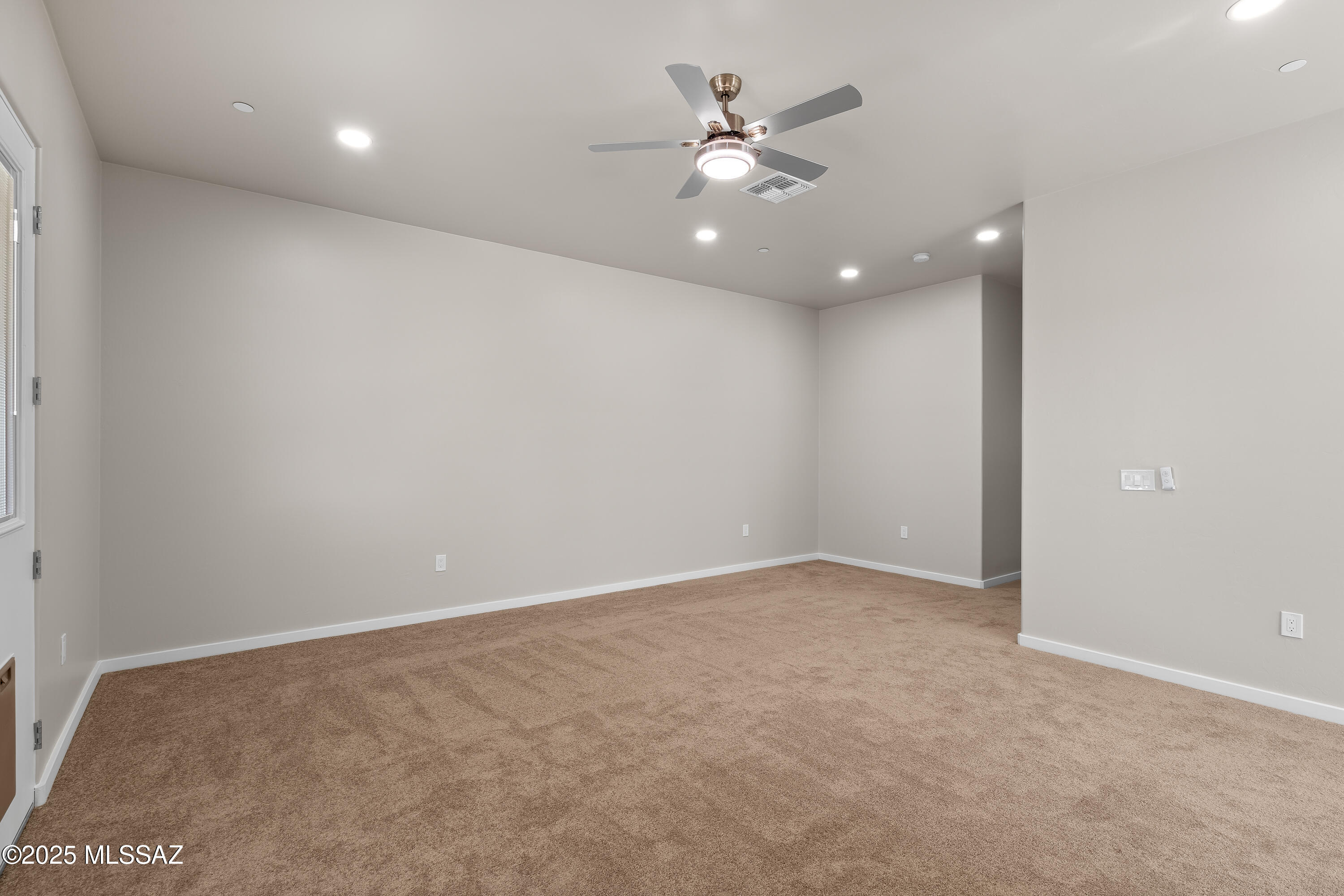 2891 N Wentworth Road