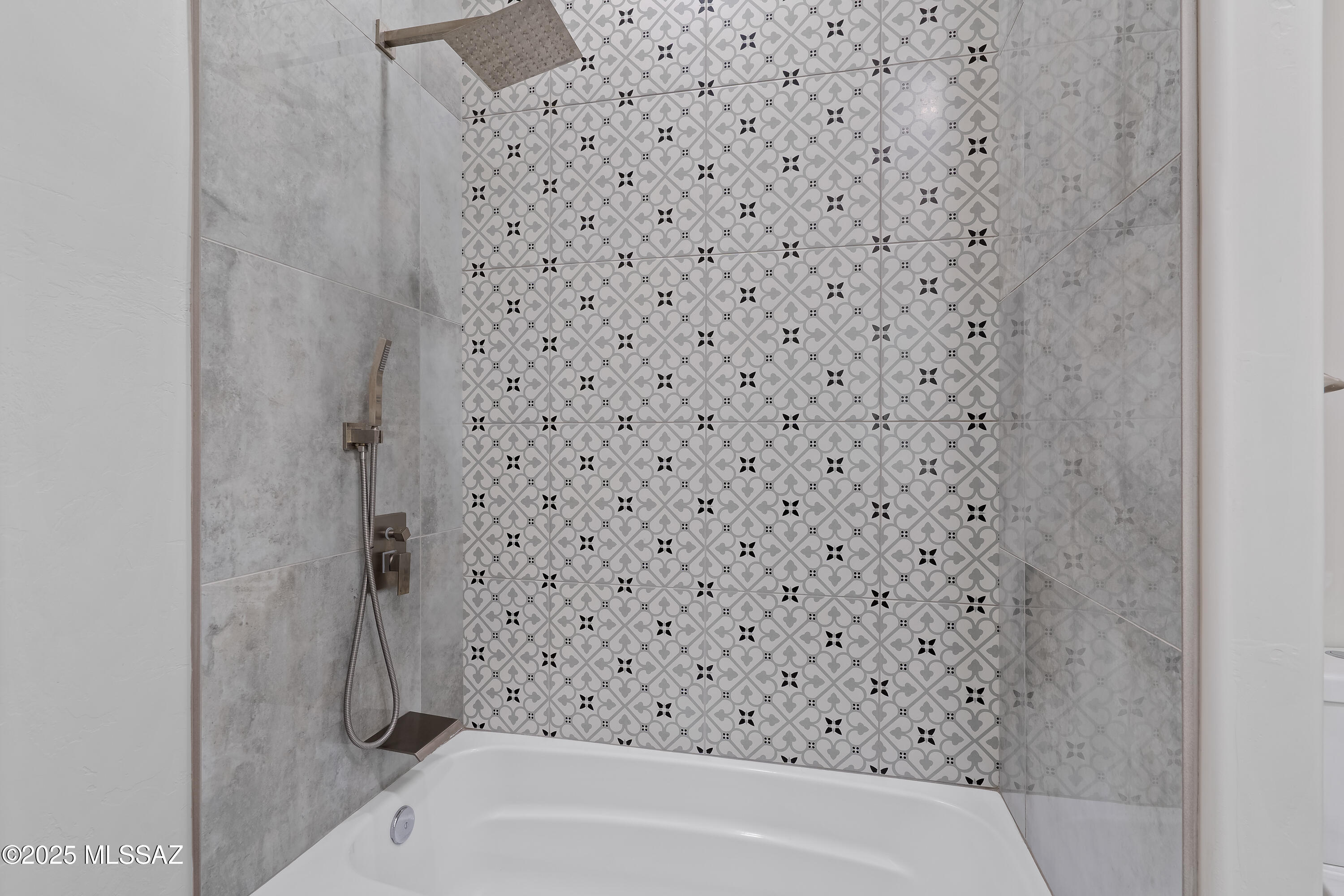 2891 N Wentworth Road