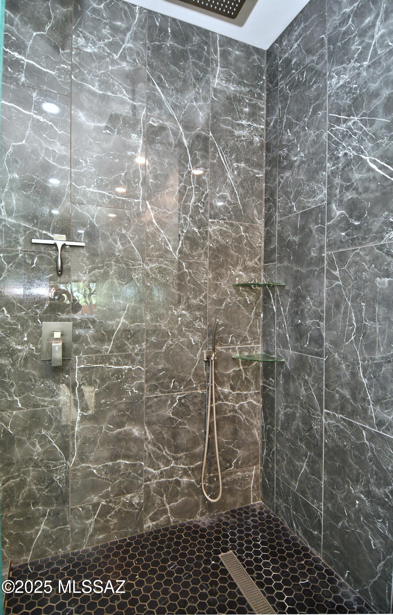 2891 N Wentworth Road