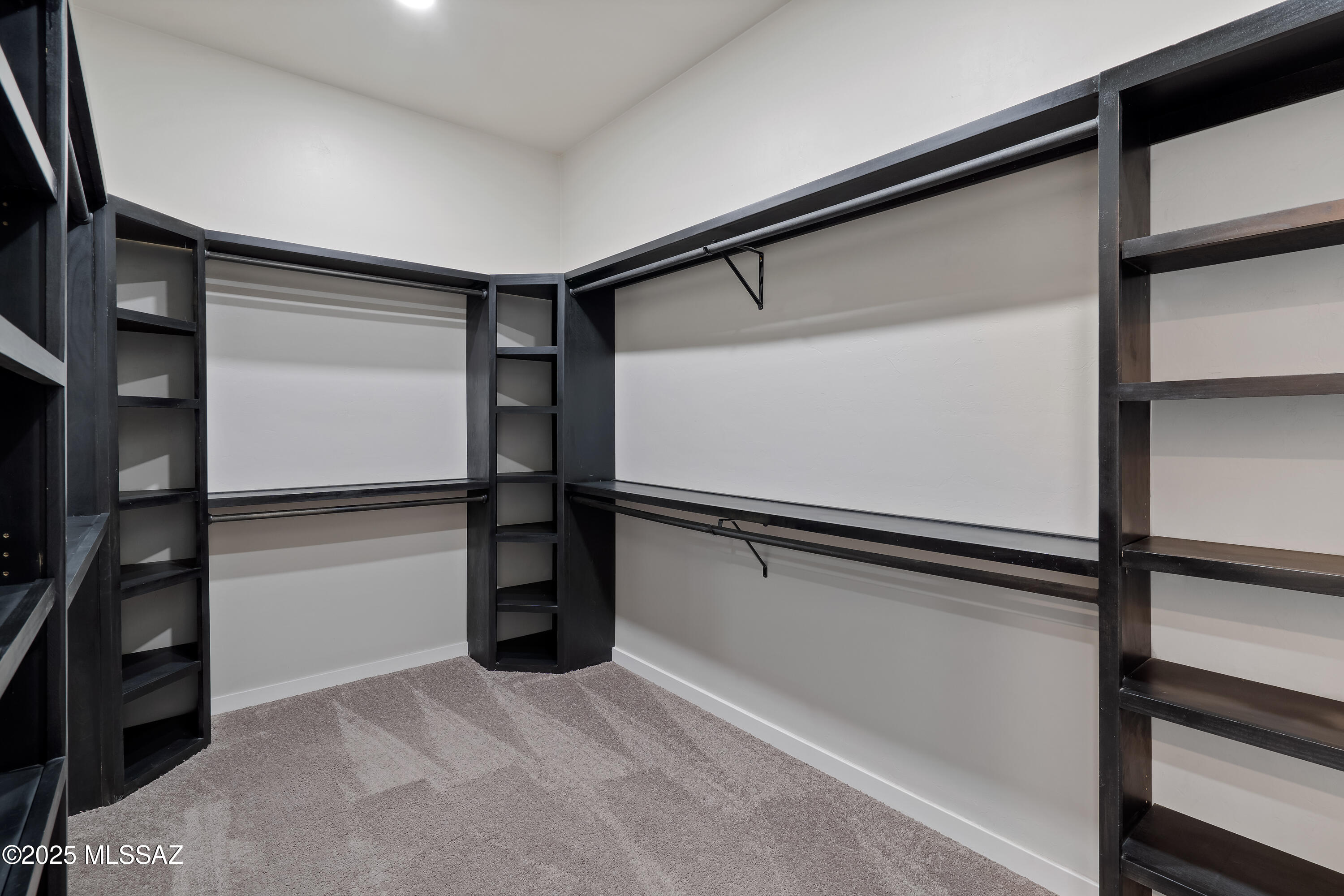 2891 N Wentworth Road