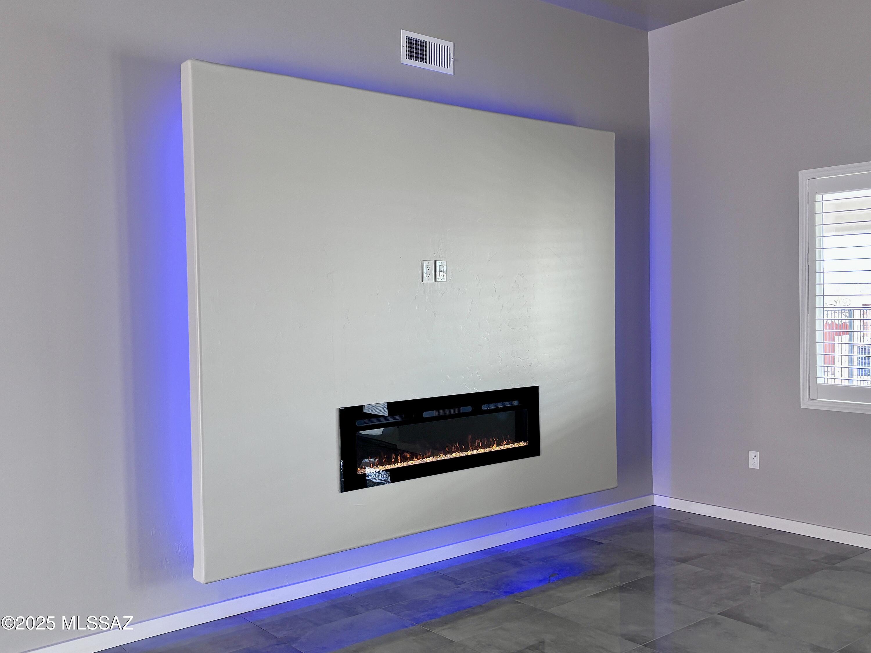 2891 N Wentworth Road