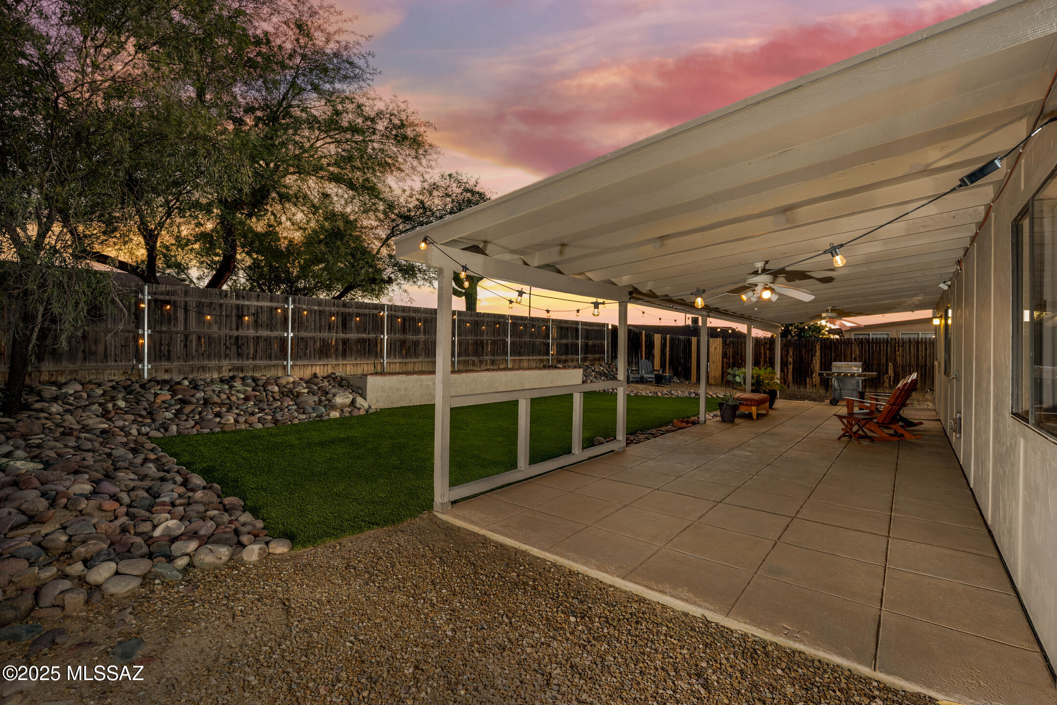 2625 W Flamebrook Road