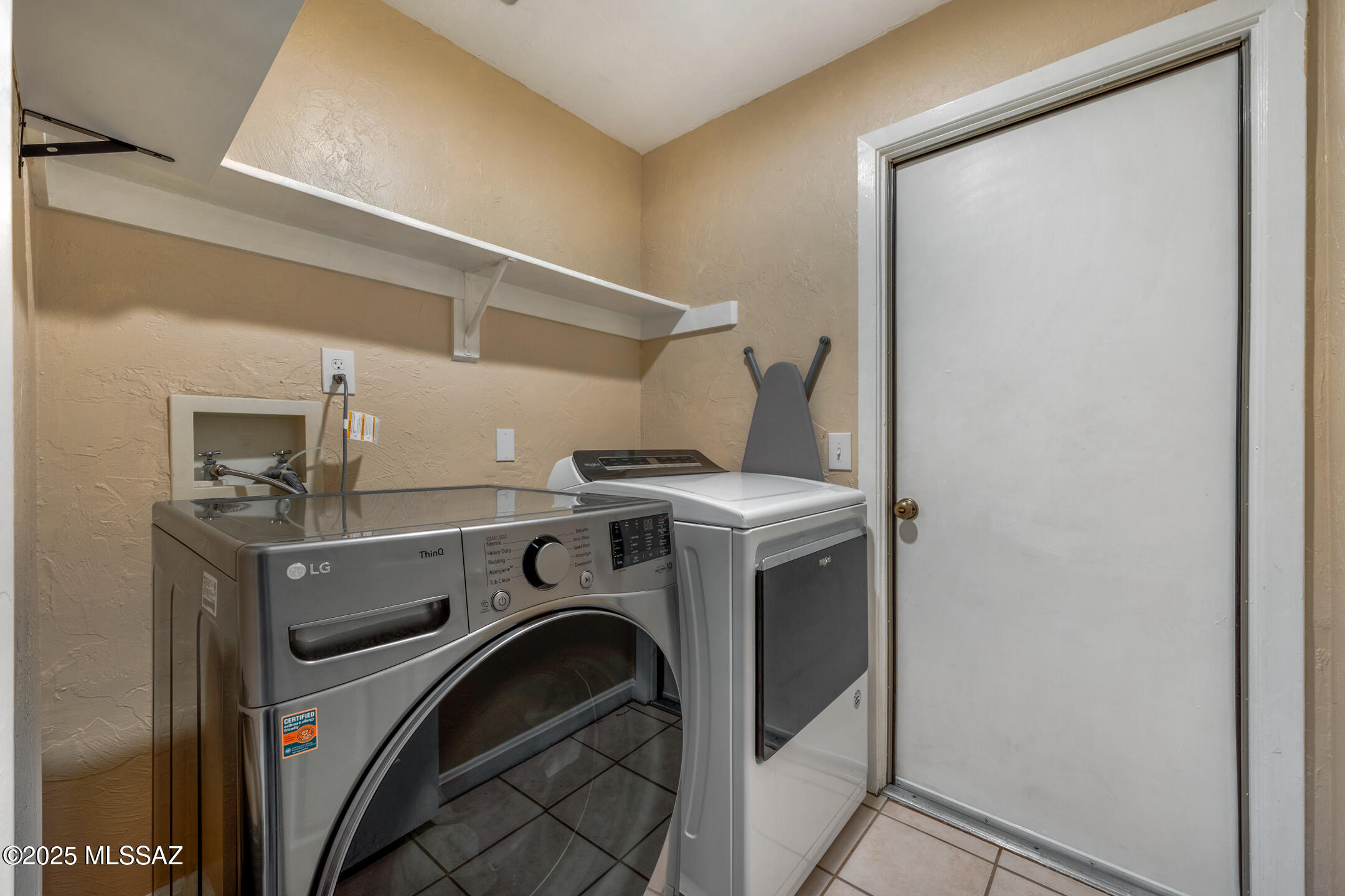 2625 W Flamebrook Road