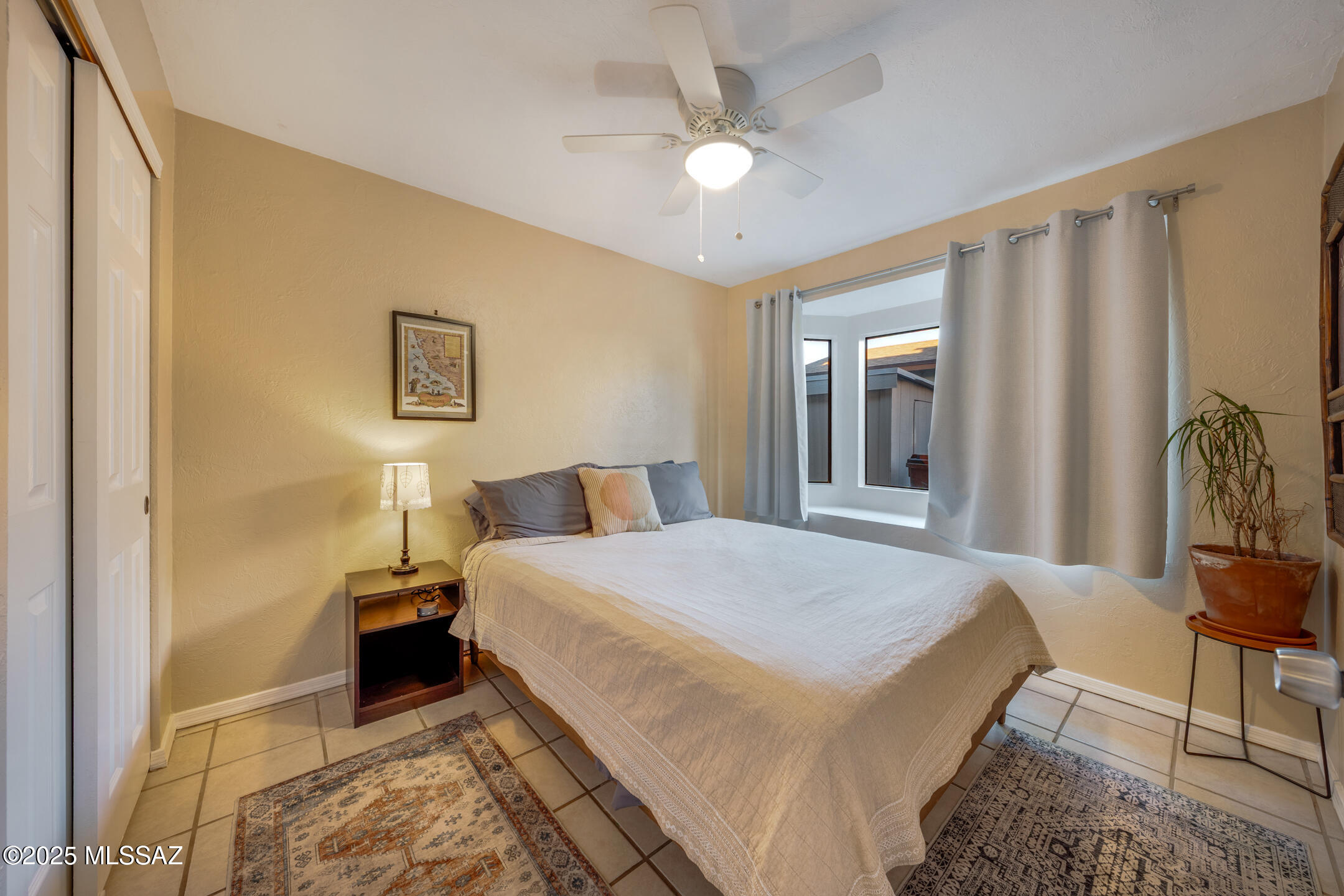 2625 W Flamebrook Road