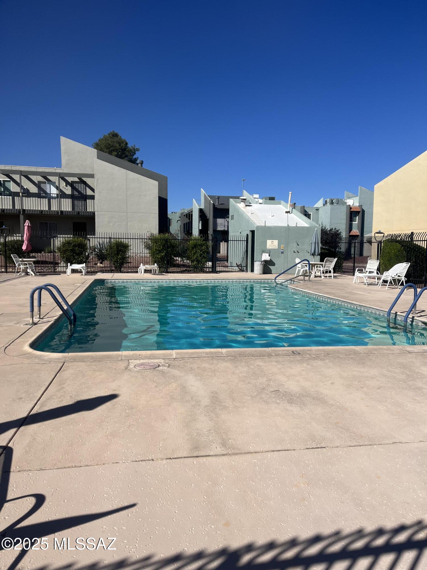 840 S Langley Avenue