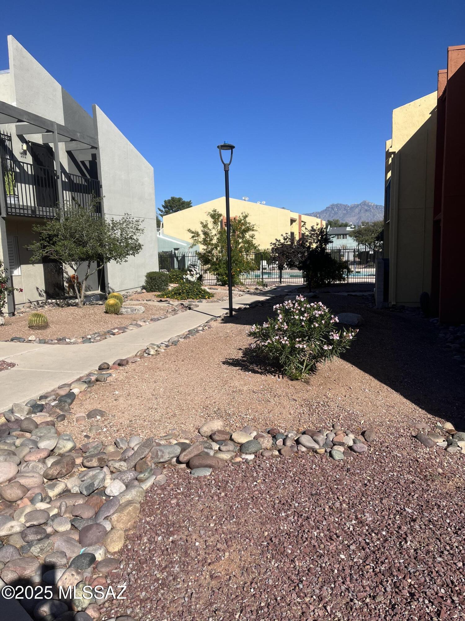 840 S Langley Avenue