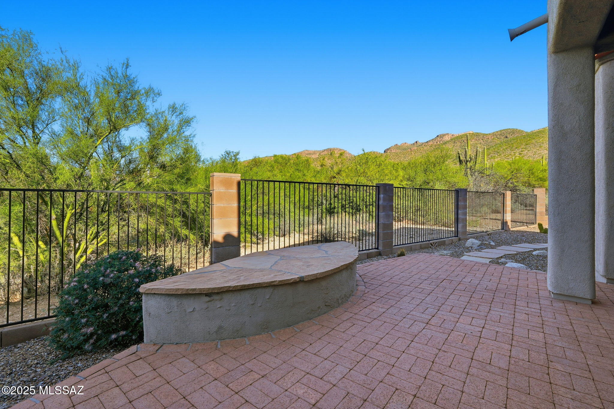 5277 N Sterling Heights Place