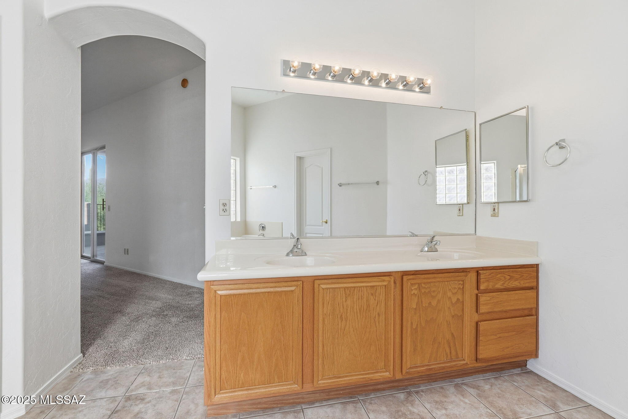 5277 N Sterling Heights Place