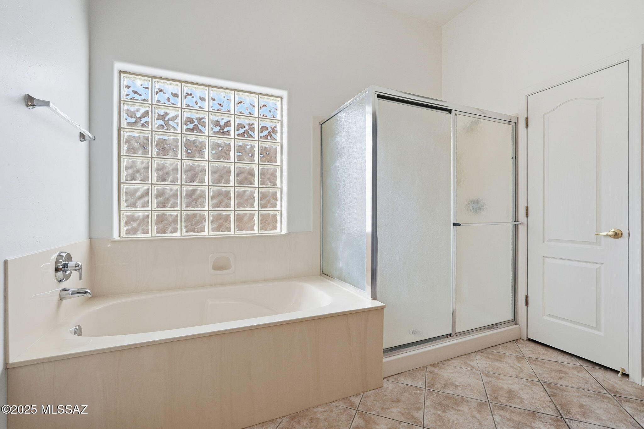 5277 N Sterling Heights Place