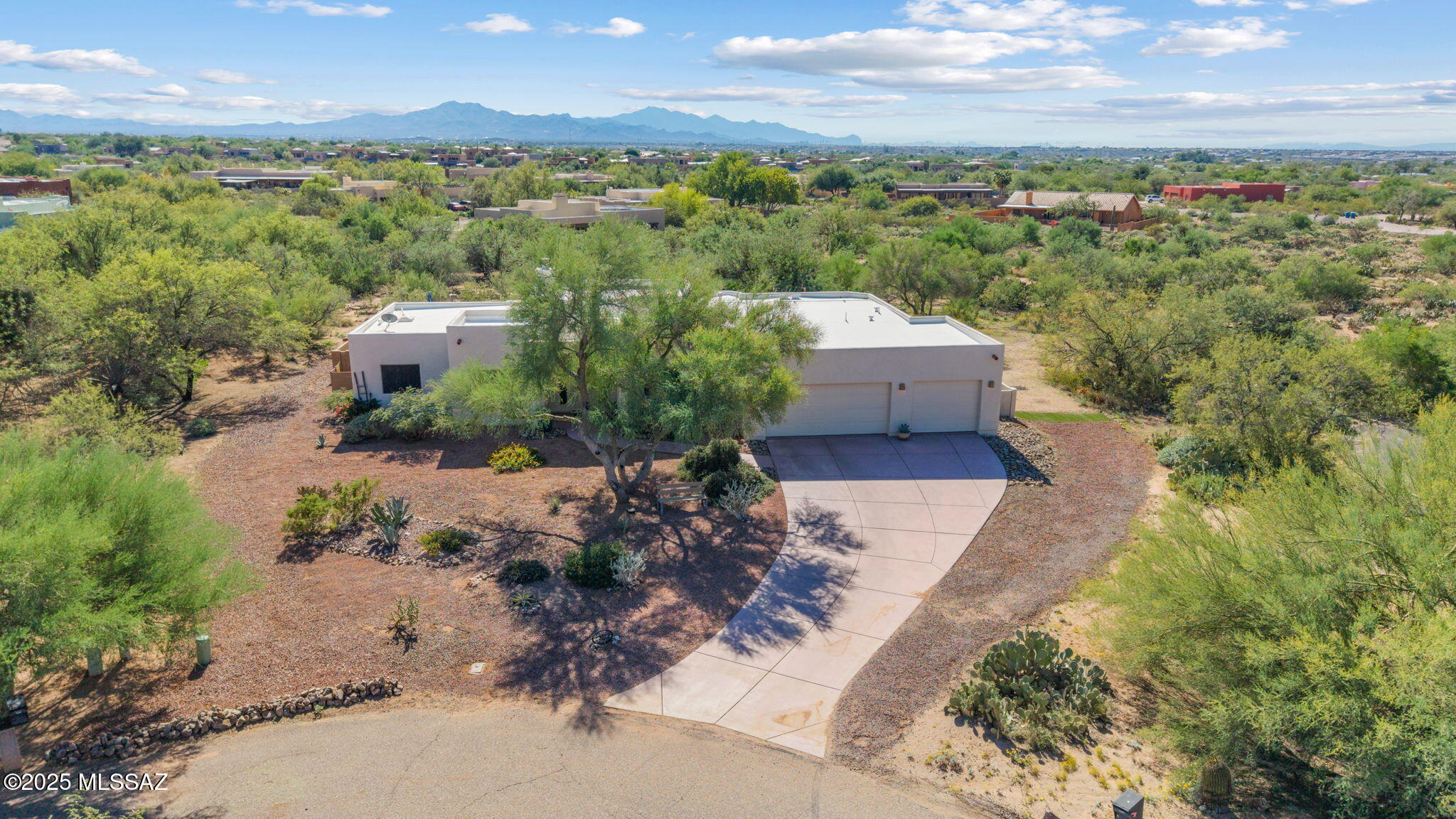 13932 E Placita Ocho Puntas