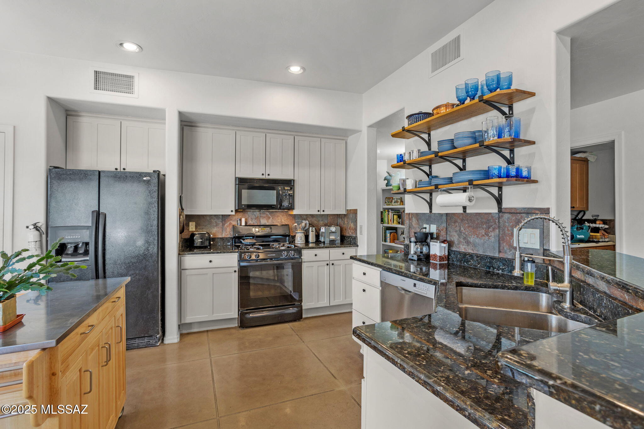 13932 E Placita Ocho Puntas