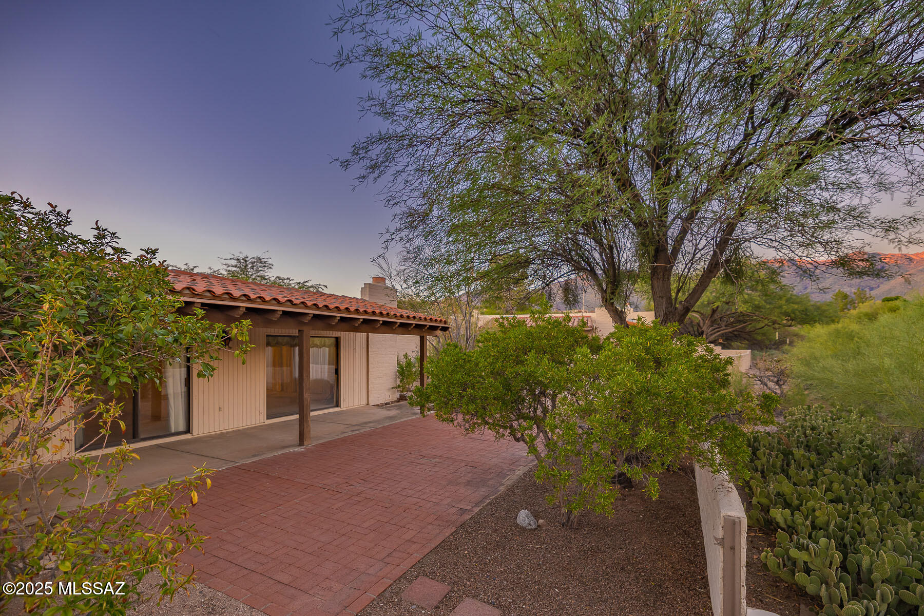 5348 N Camino De La Culebra