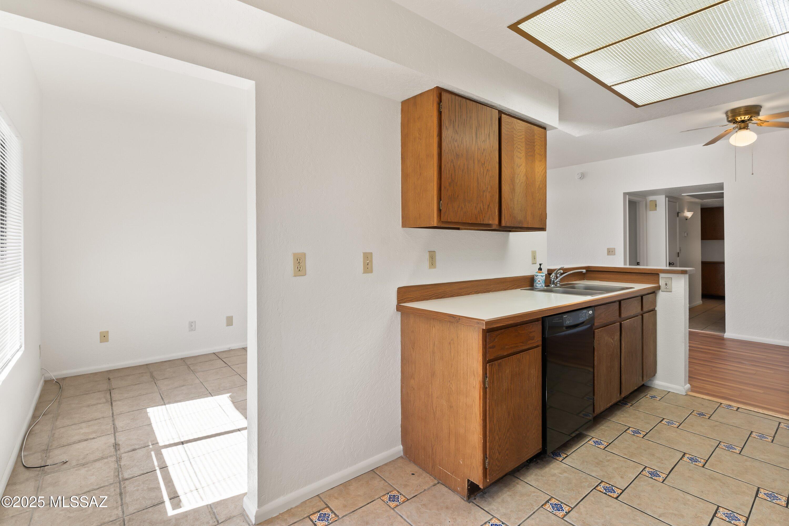 7932 E Colette Circle Unit: 223