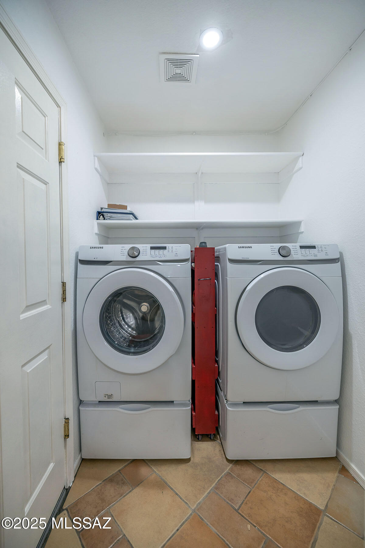 252 E Monterey Cypress Street