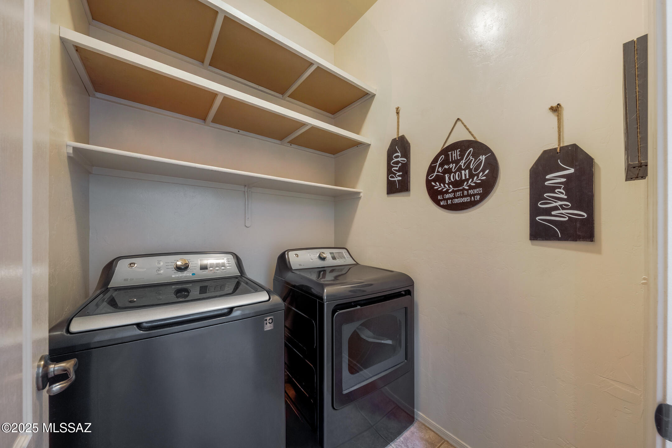 10467 S Drifter Ranch Place