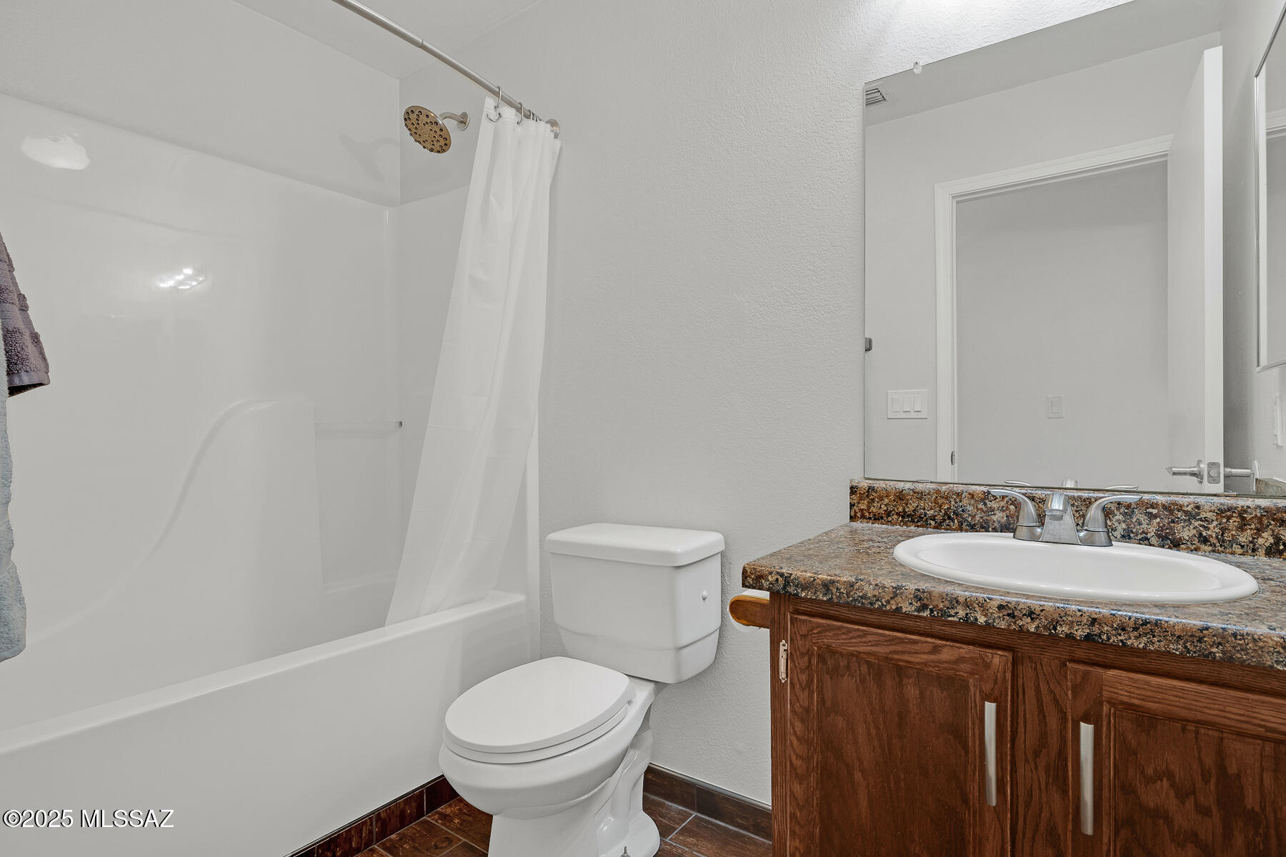 6450 E Cyclone Drive