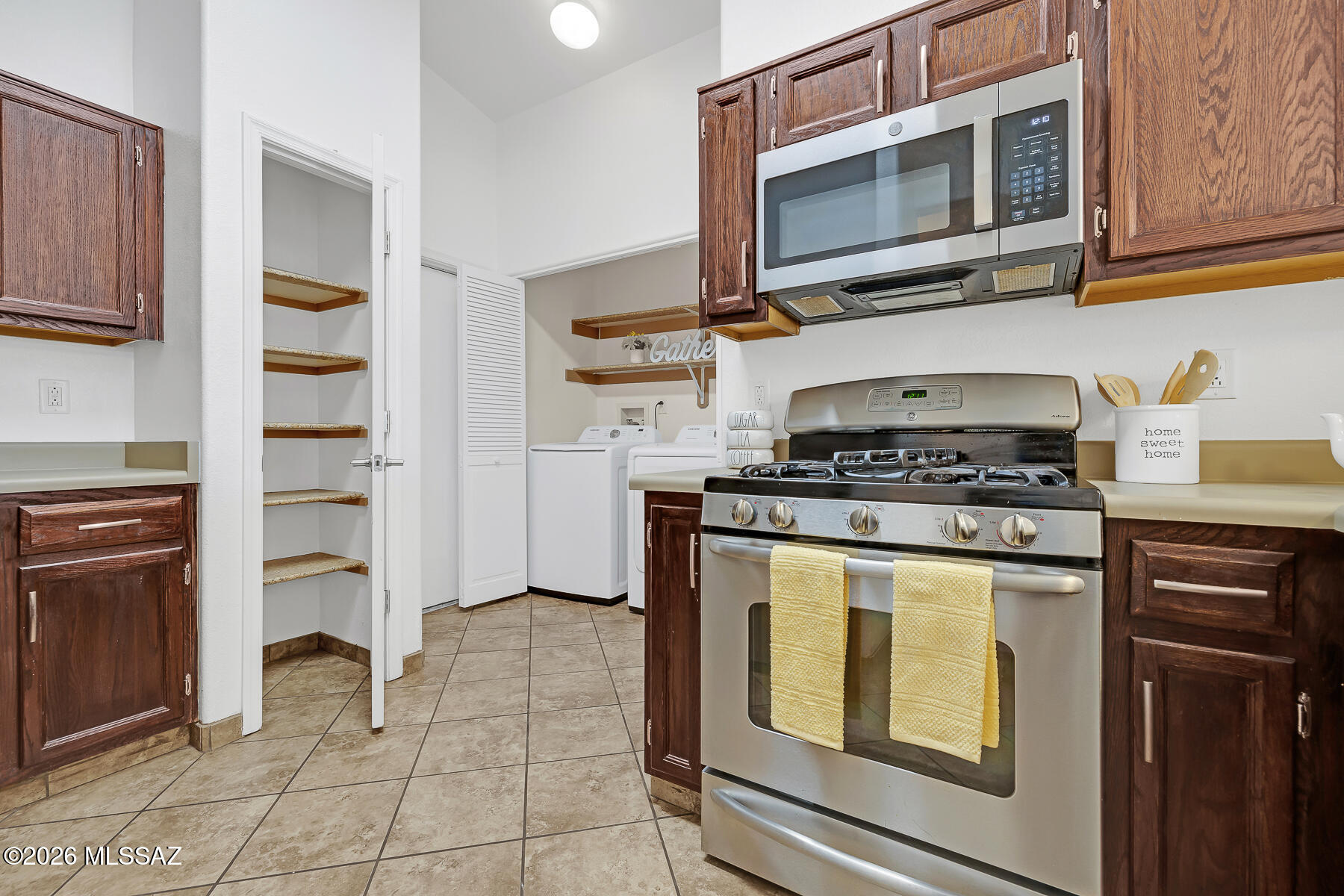 6450 E Cyclone Drive