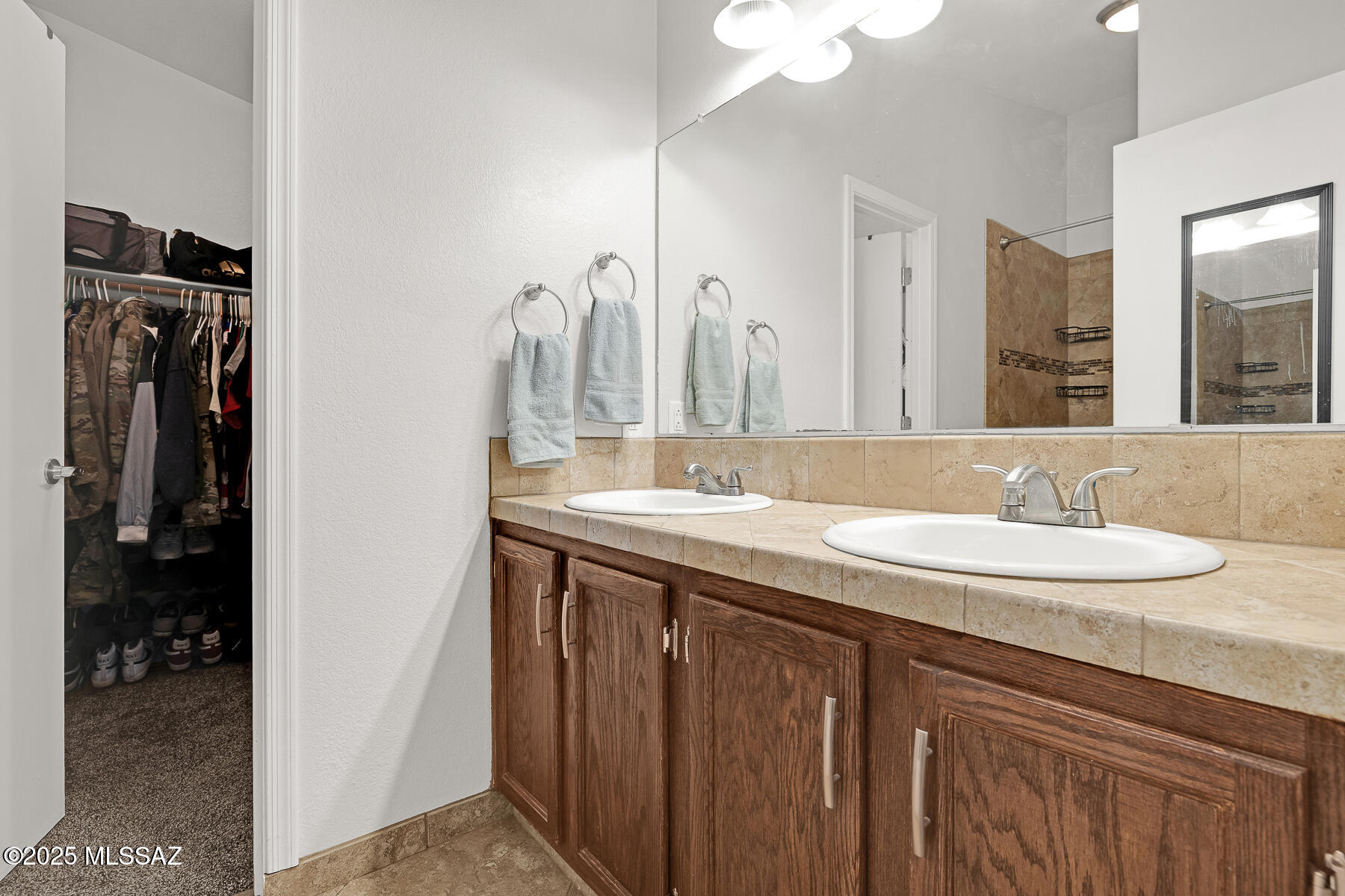 6450 E Cyclone Drive