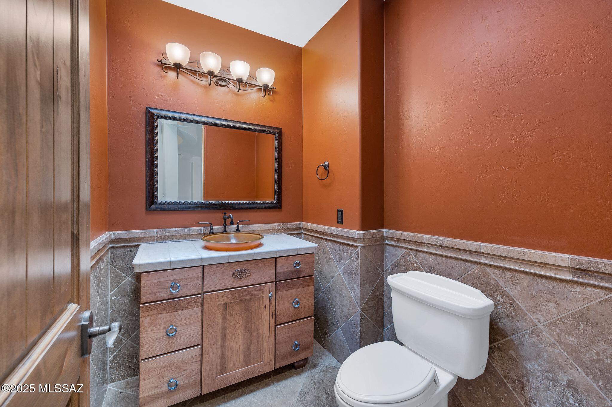 3276 W Tumamoc Drive