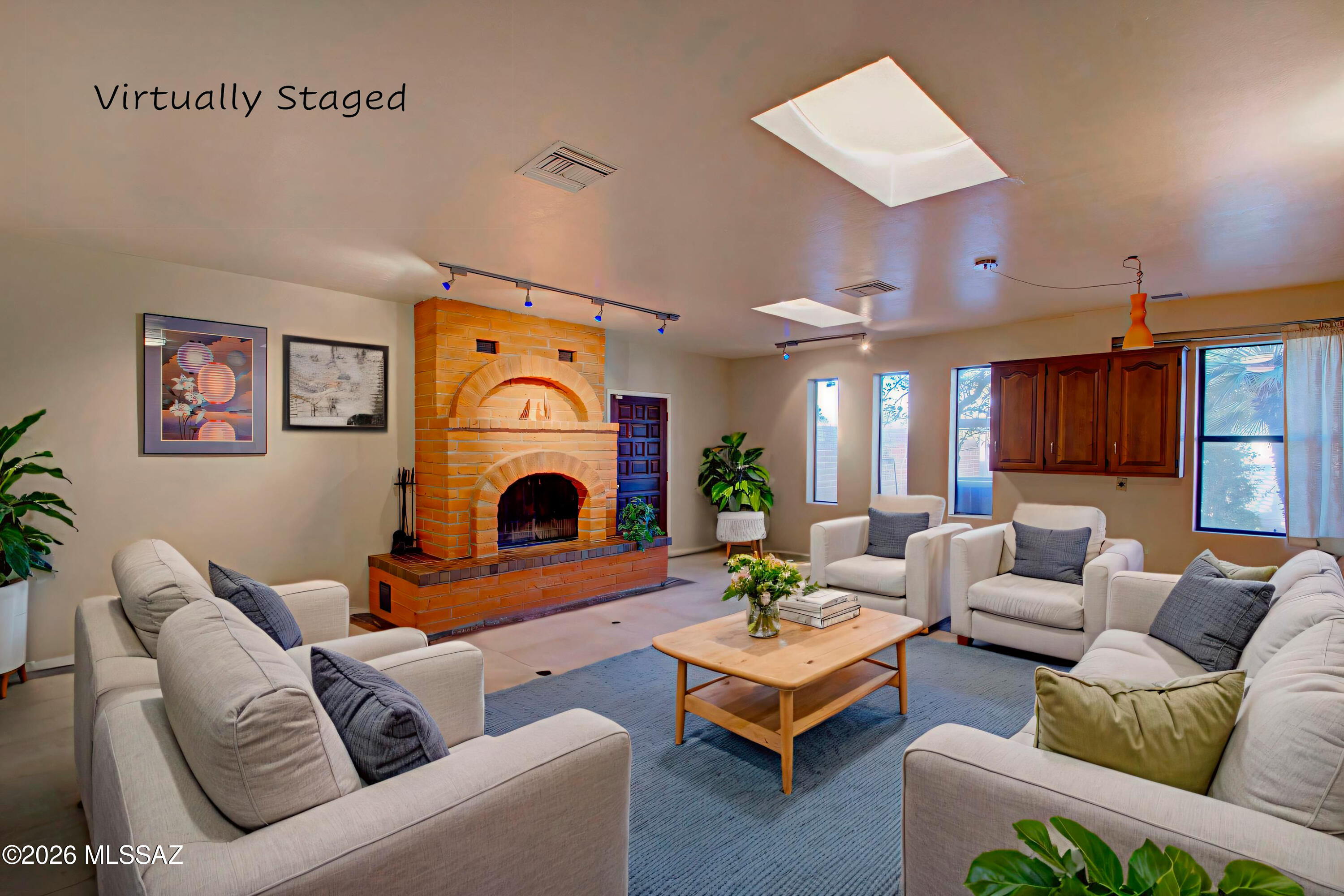 460 S Colonia Avenue