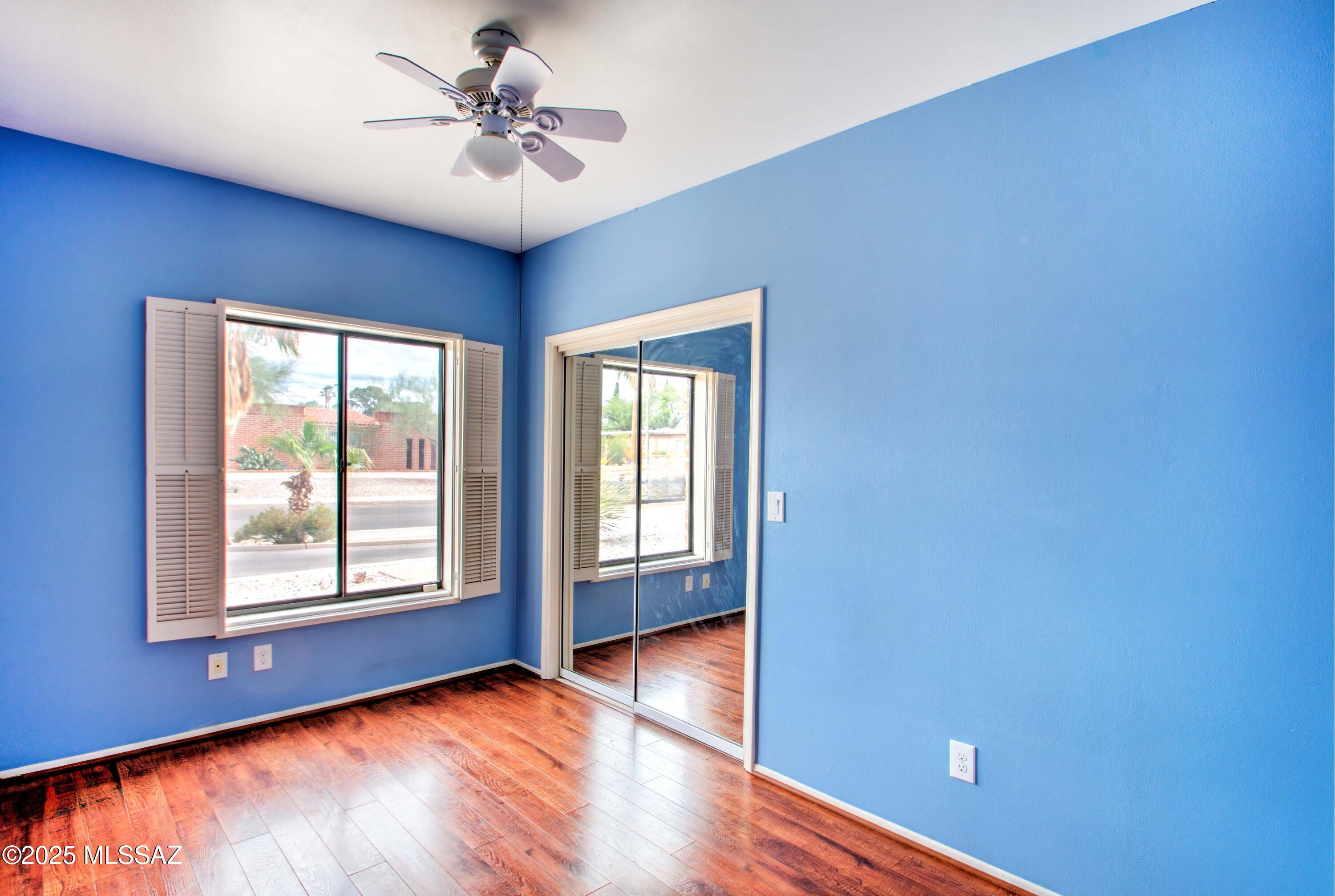 460 S Colonia Avenue