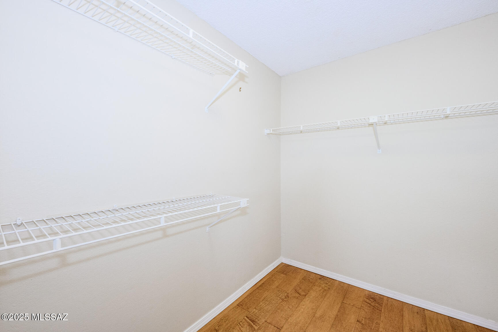 6655 N Canyon Crest Drive 7235