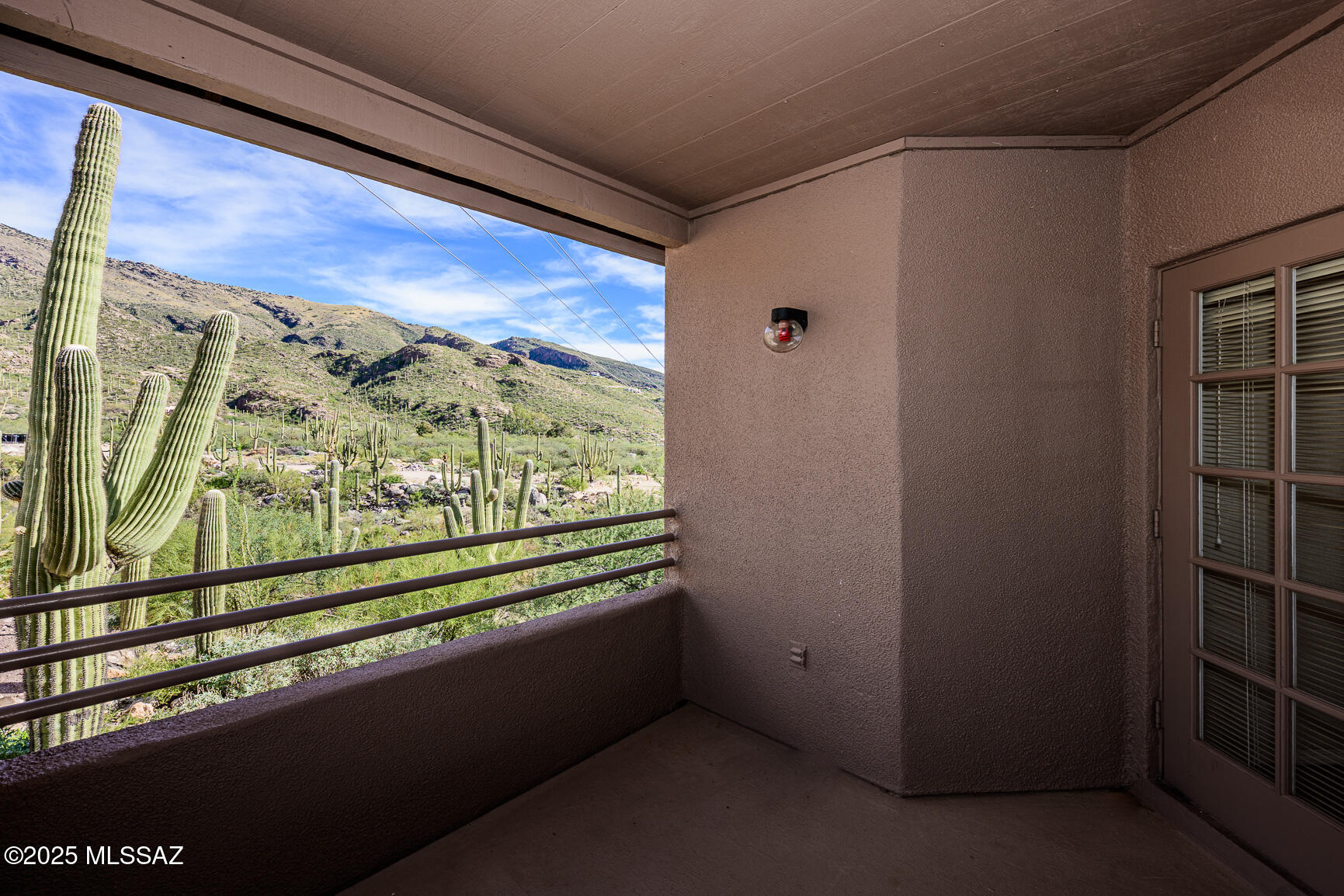 6655 N Canyon Crest Drive 7235