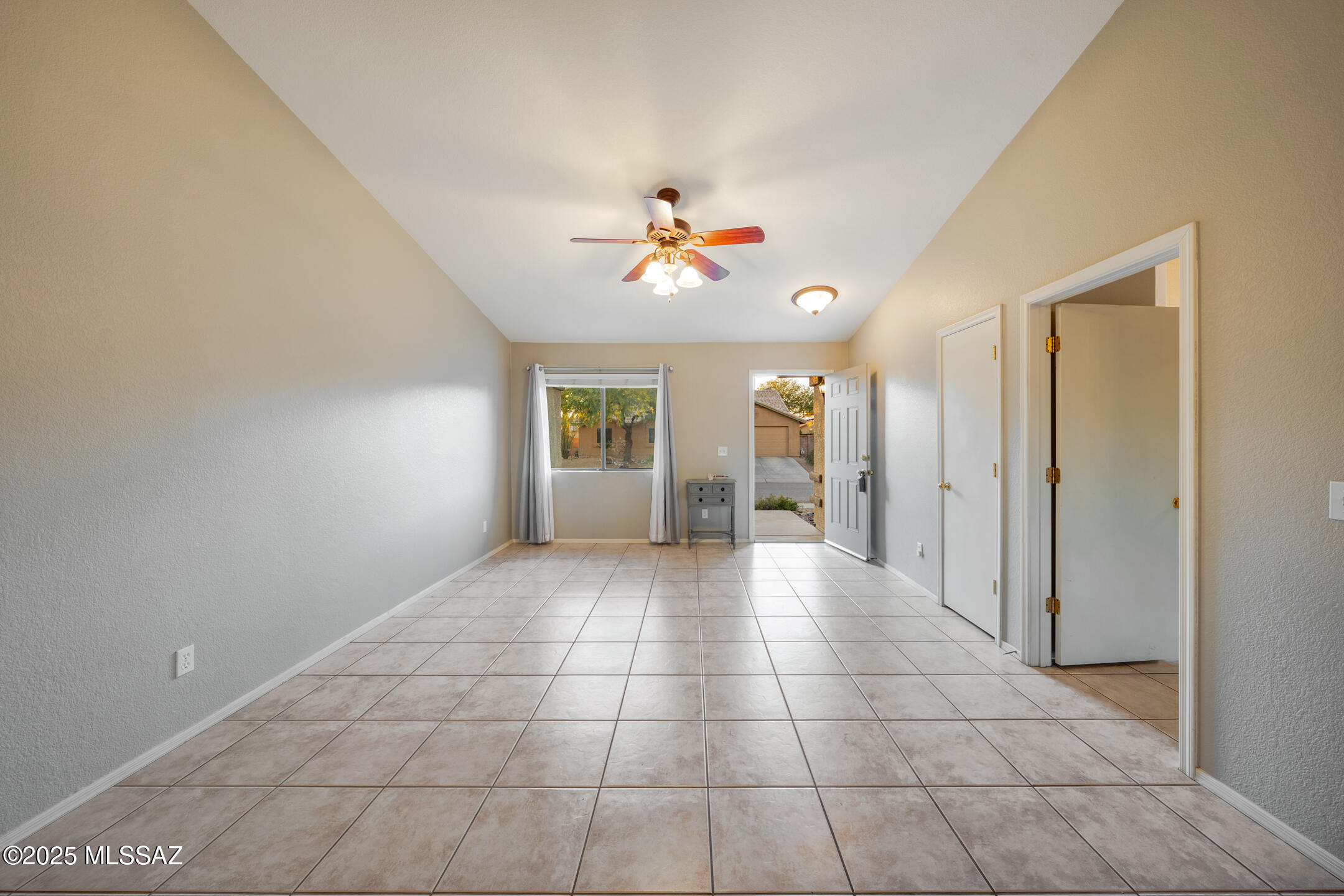 7631 S Laurel Willow Drive