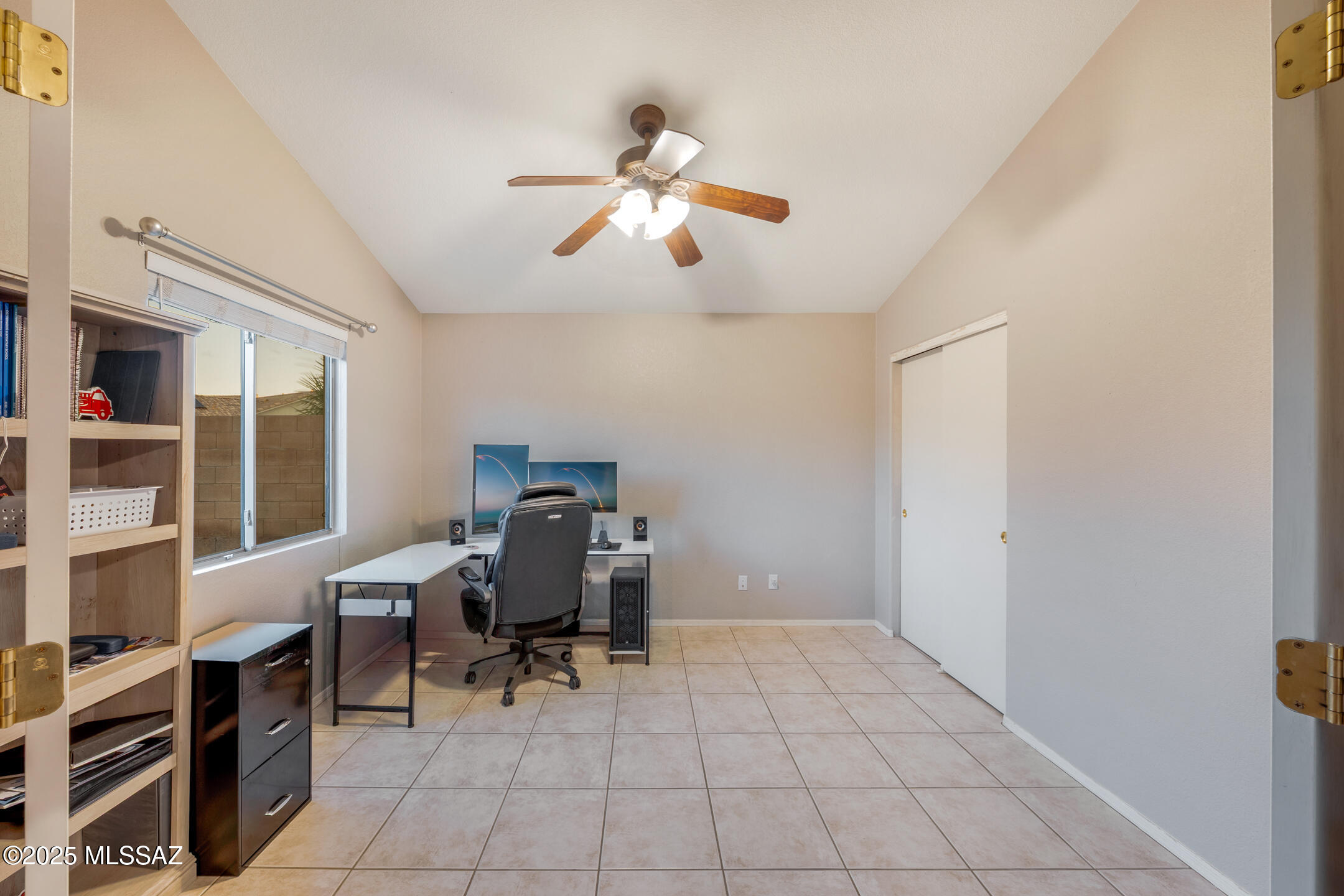 7631 S Laurel Willow Drive