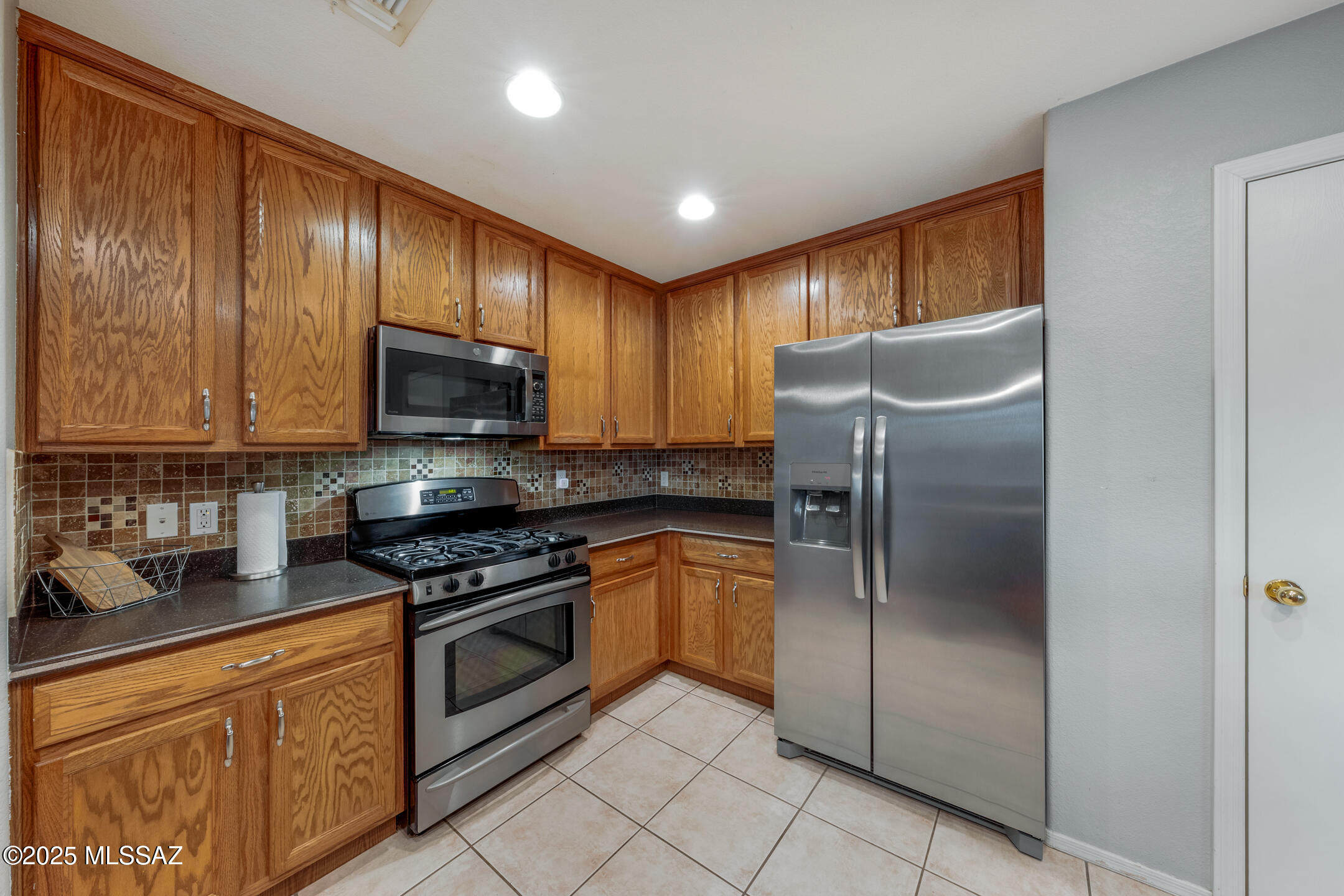 7631 S Laurel Willow Drive