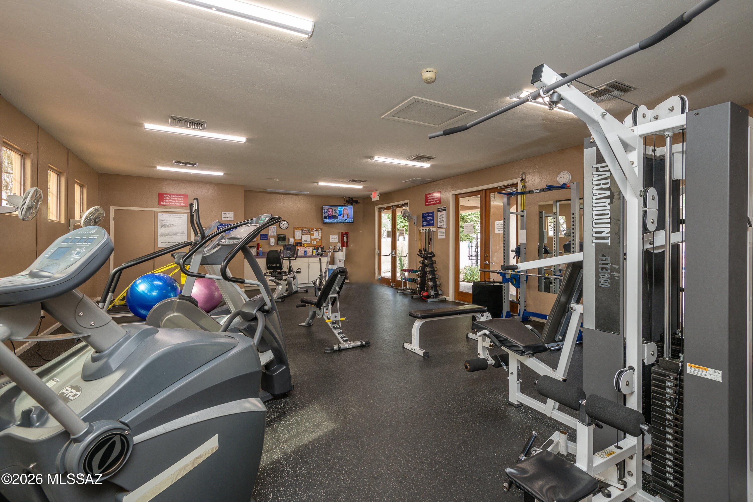 5122 N Fairway Heights Drive