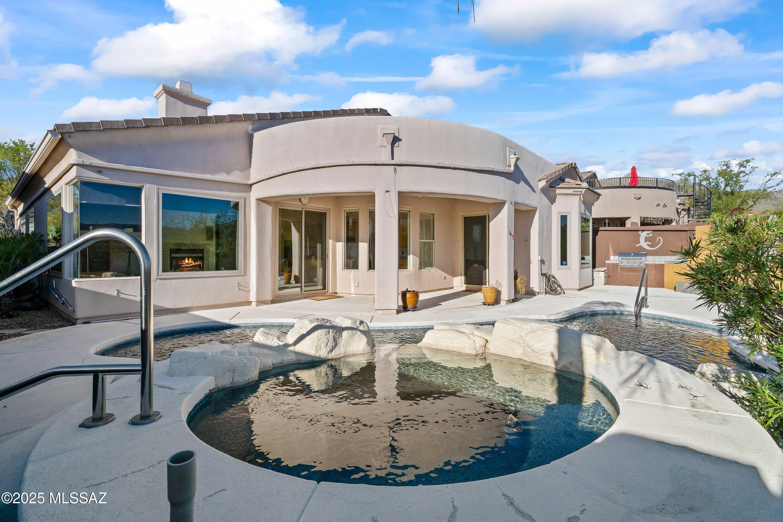 5122 N Fairway Heights Drive