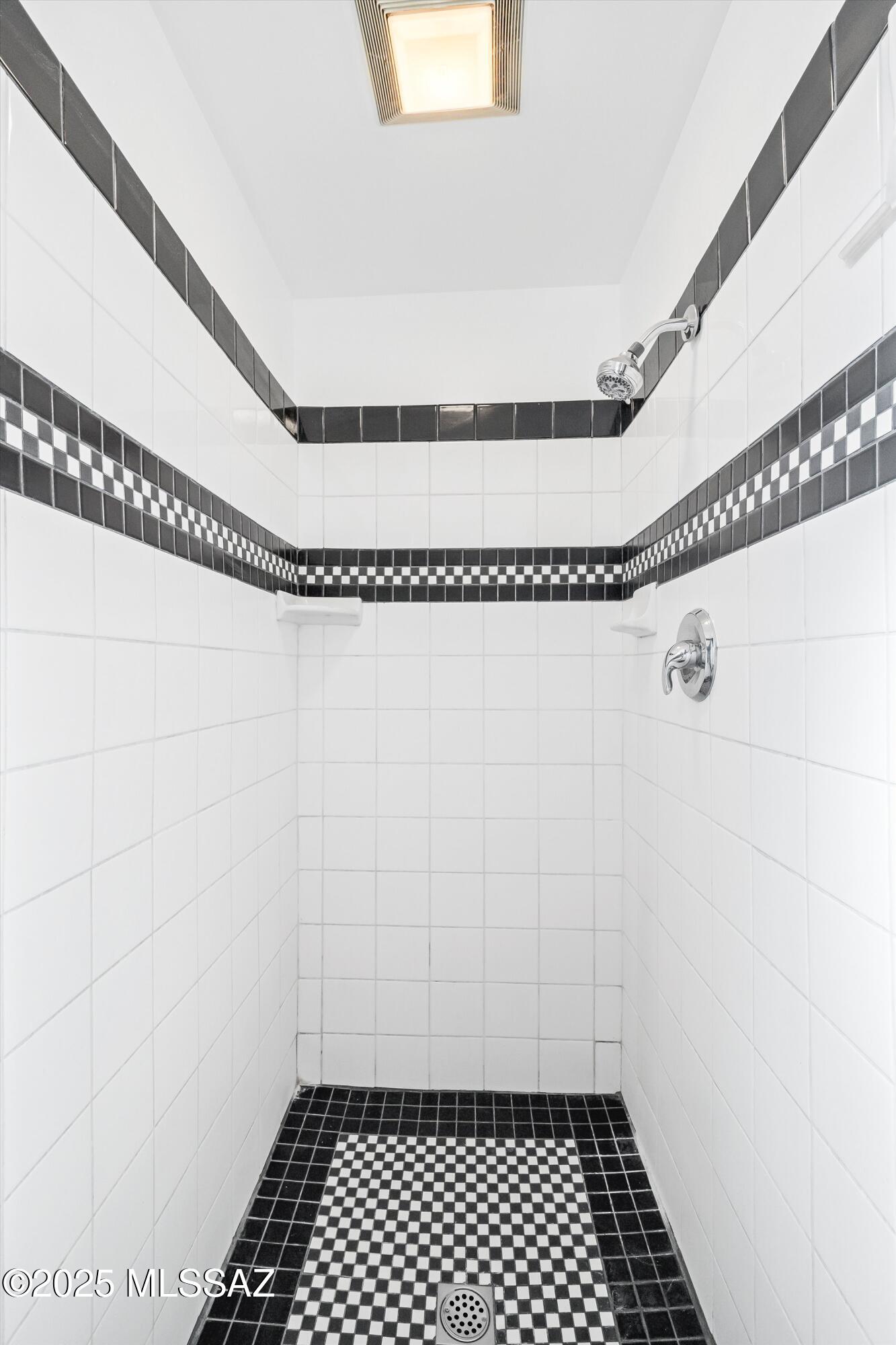 4731 E Scarlett Street