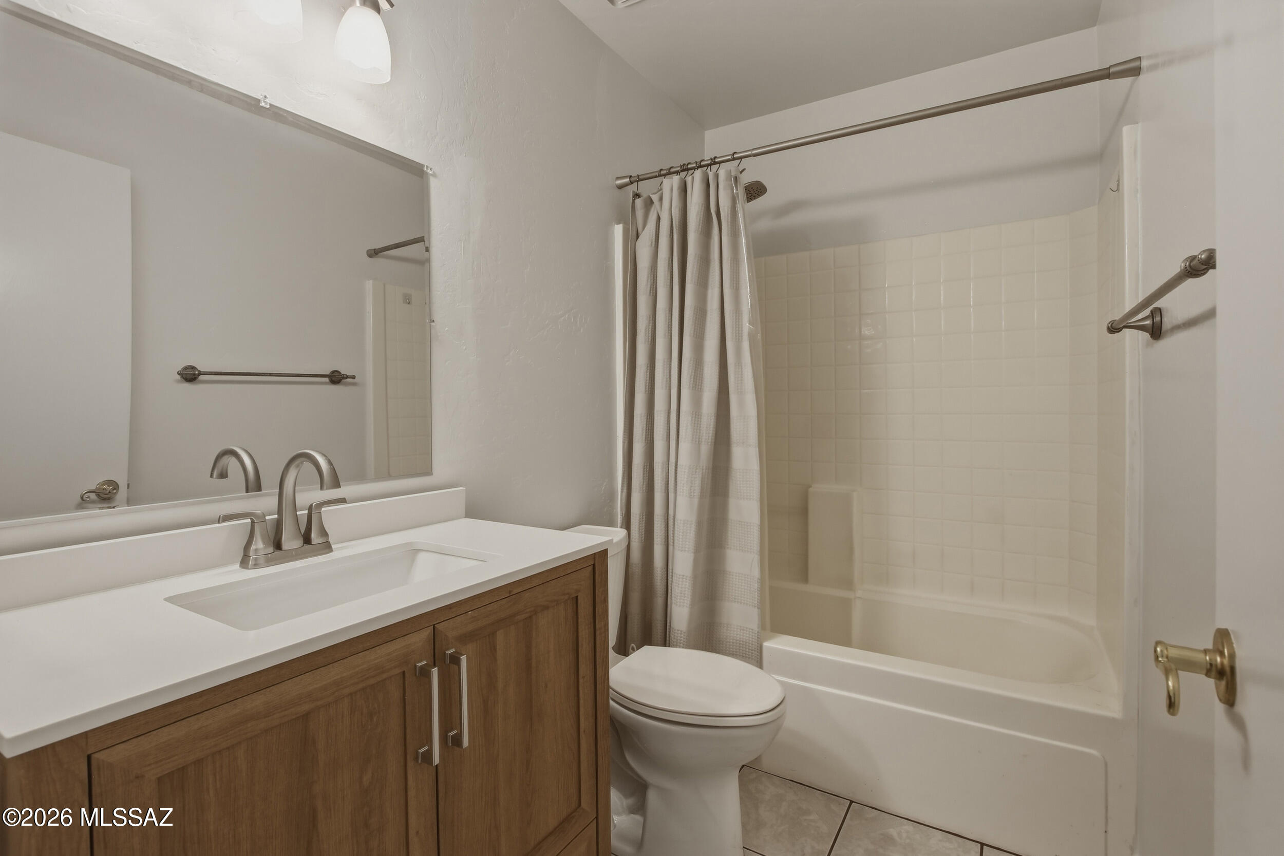 8807 E Mountain Spring Drive