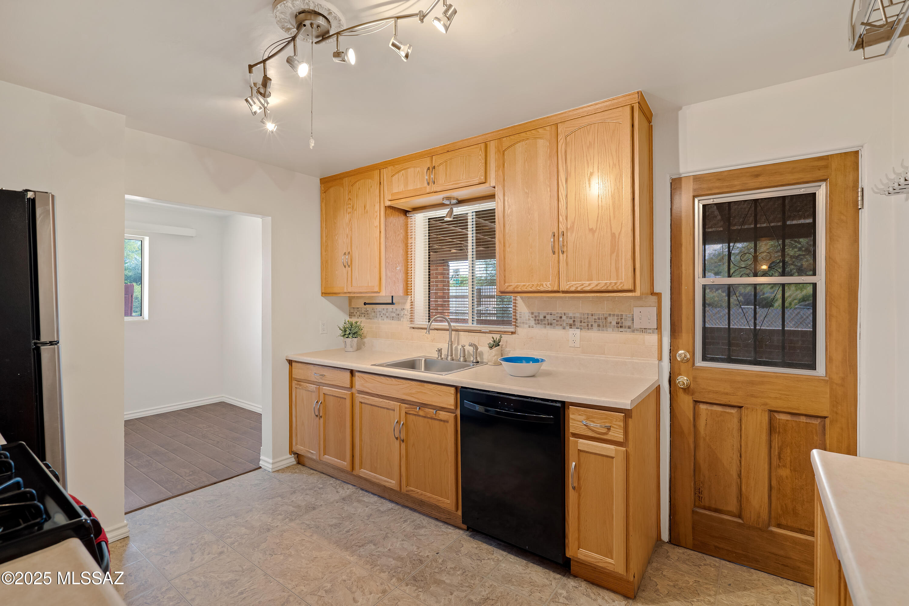 720 S Columbus Boulevard