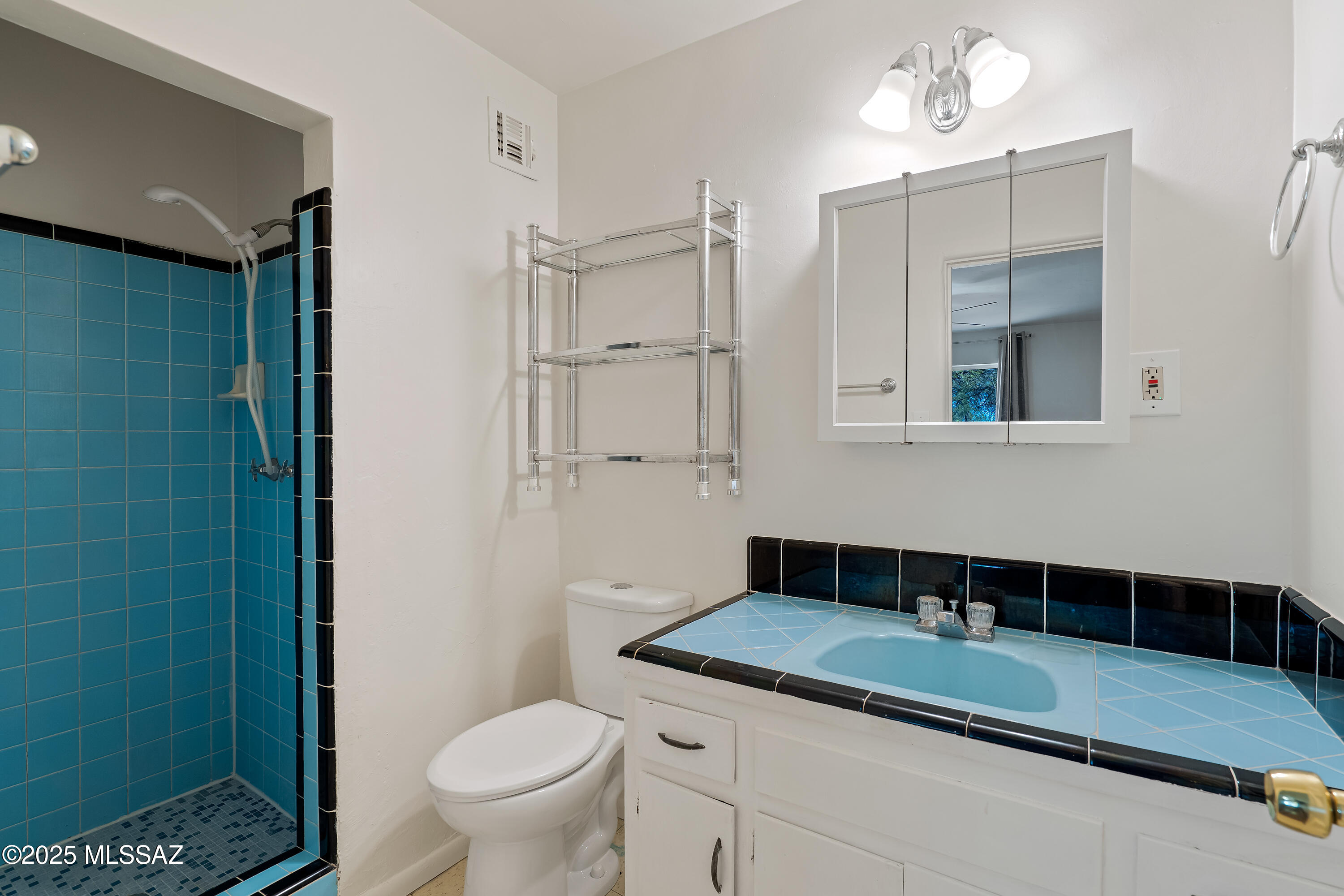 720 S Columbus Boulevard