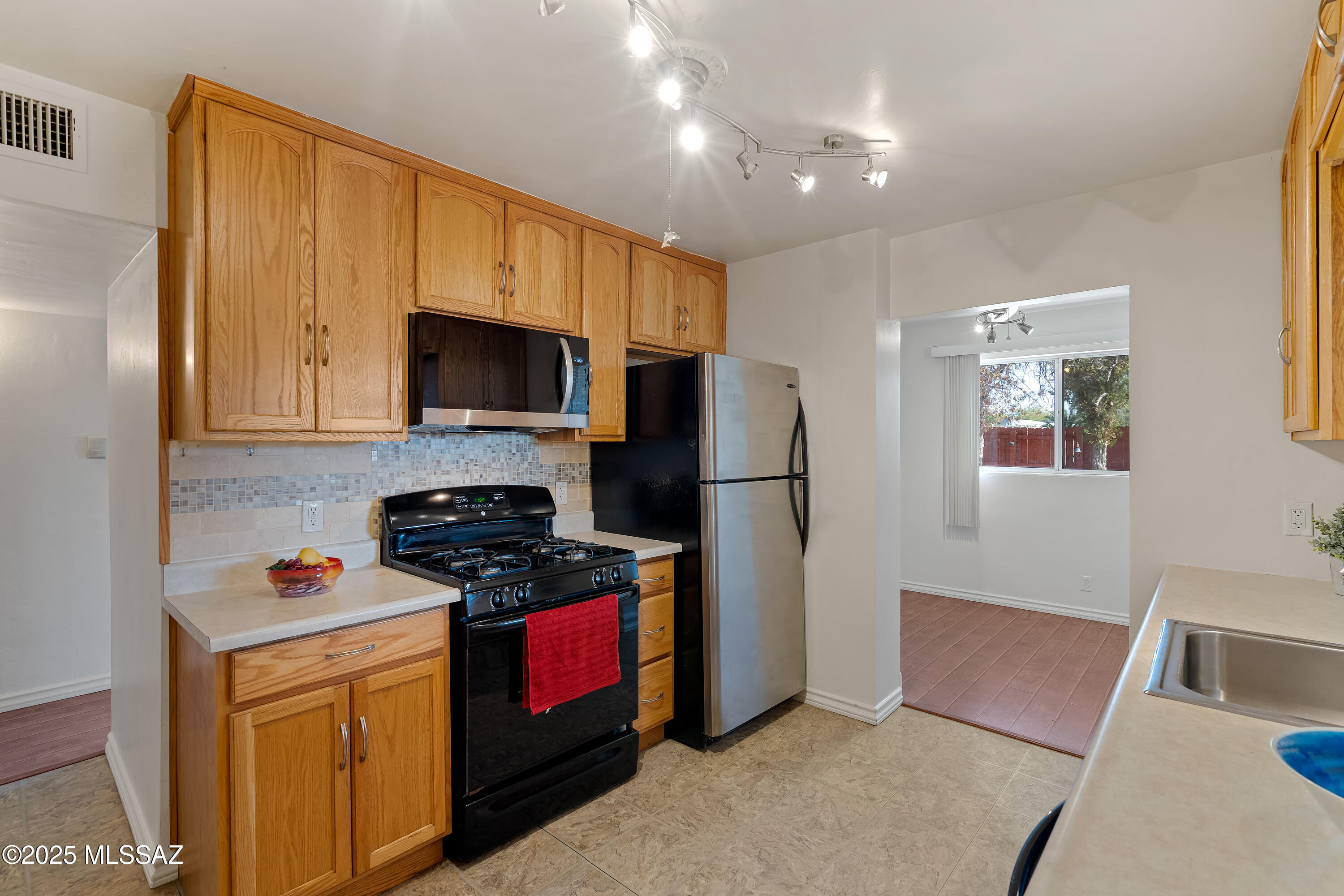 720 S Columbus Boulevard