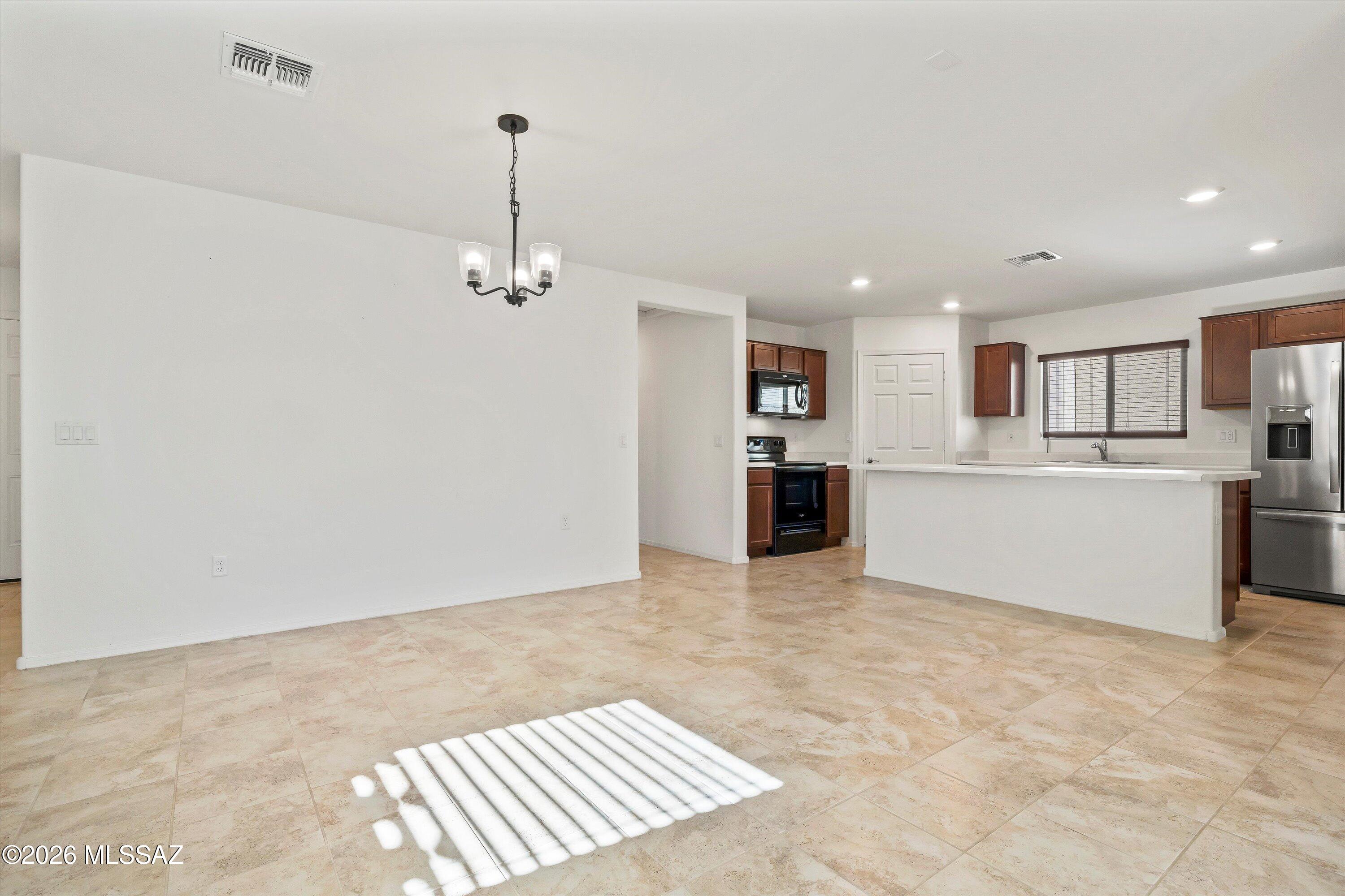 7888 S Golden Bell Drive