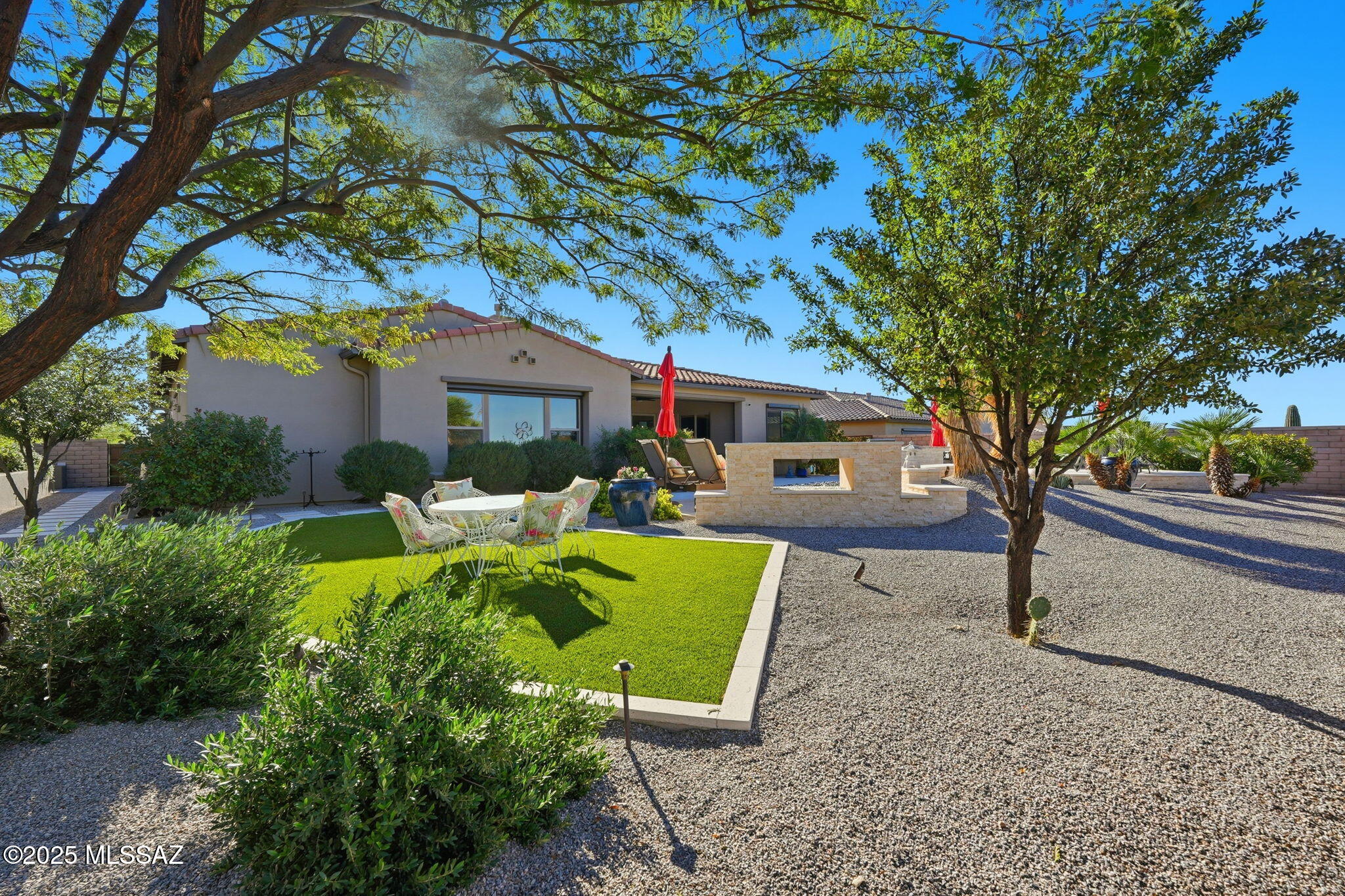 14195 N Los Saguaros Drive