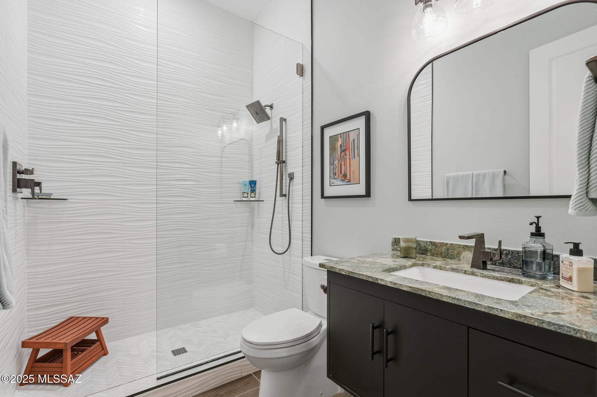 14195 N Los Saguaros Drive