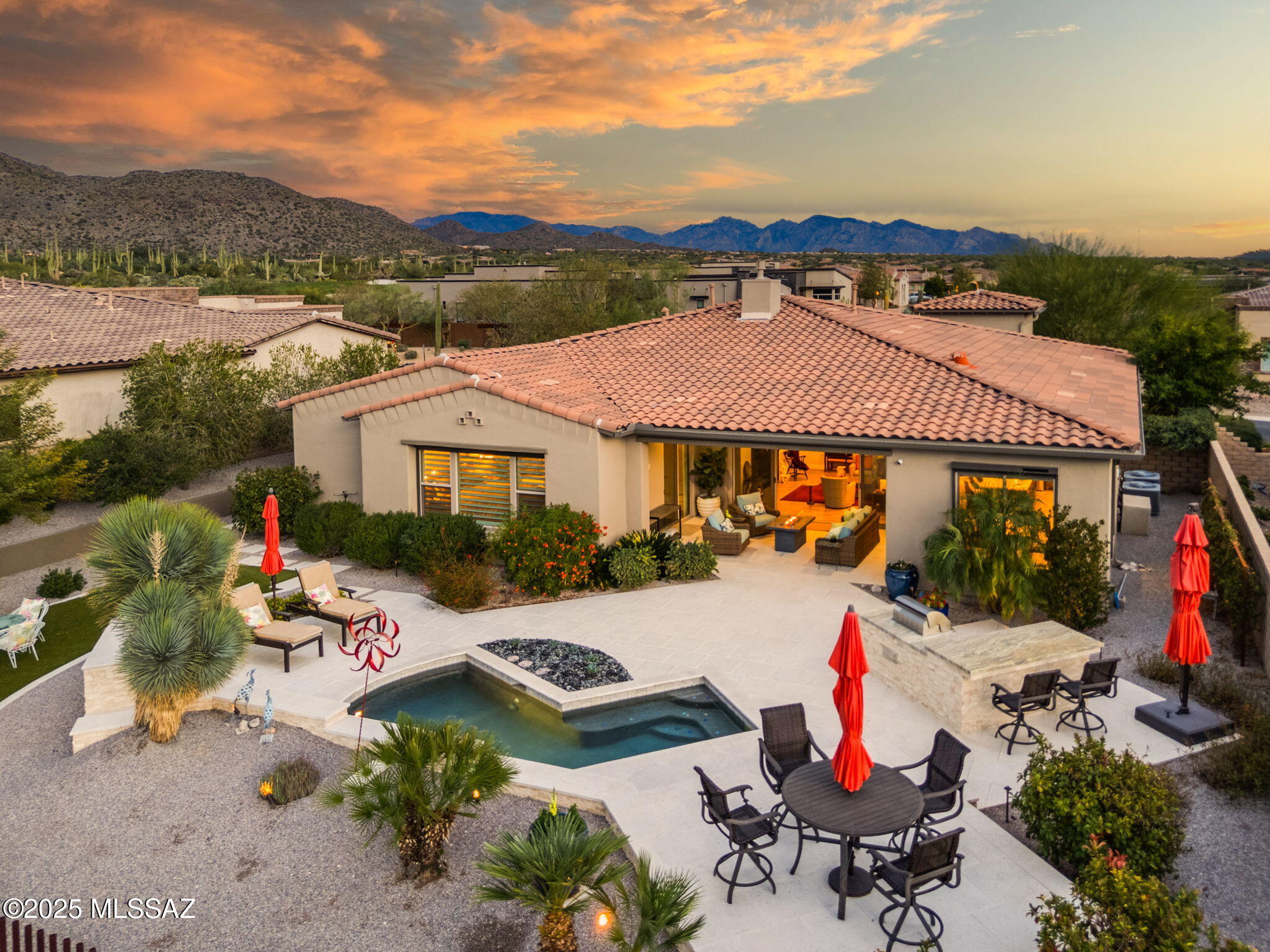 14195 N Los Saguaros Drive