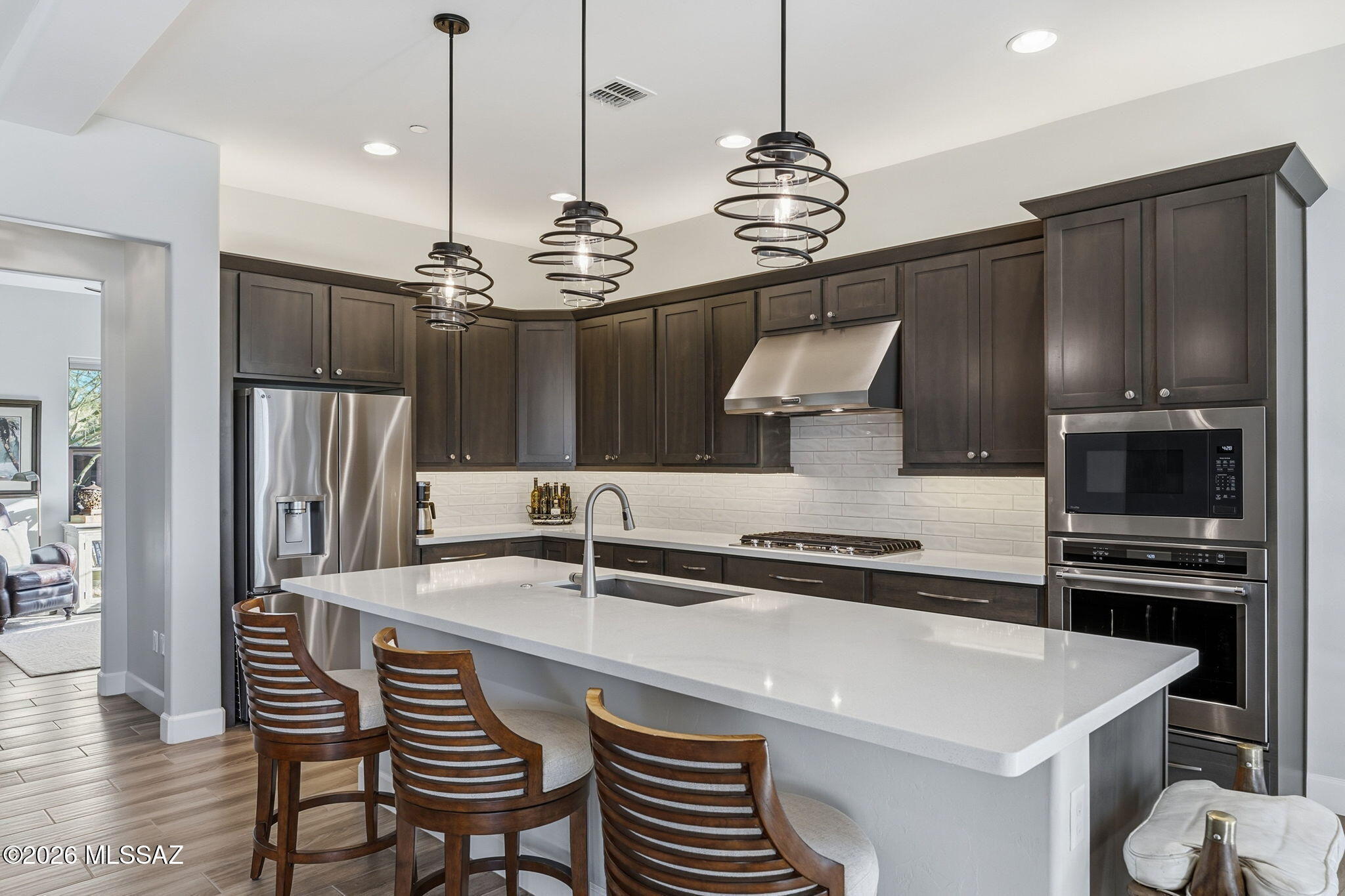 14195 N Los Saguaros Drive