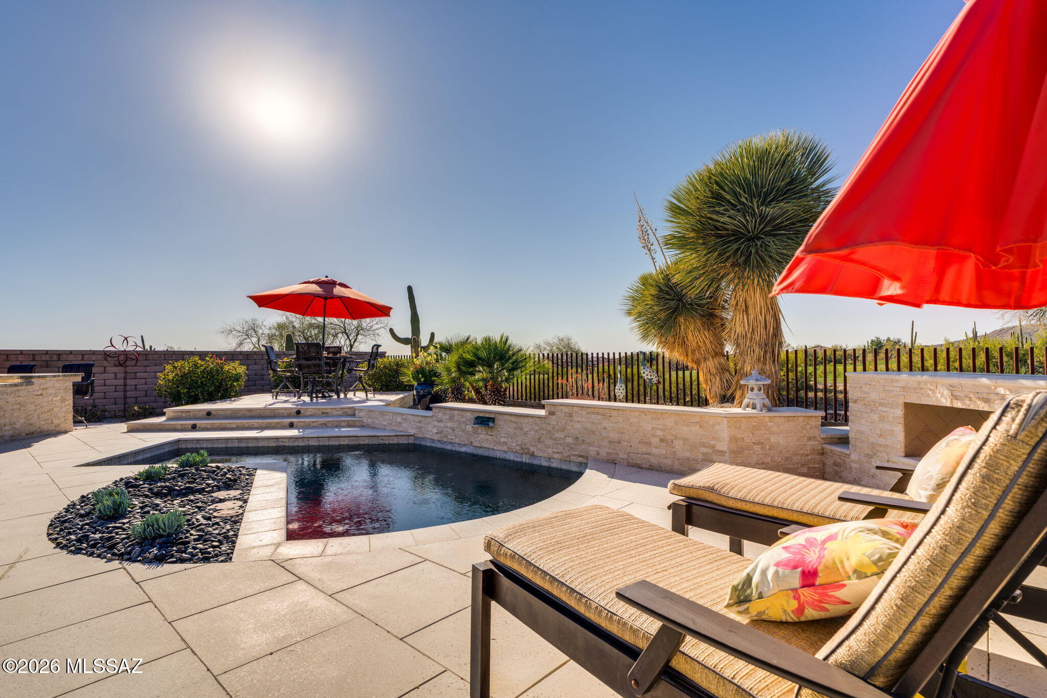 14195 N Los Saguaros Drive