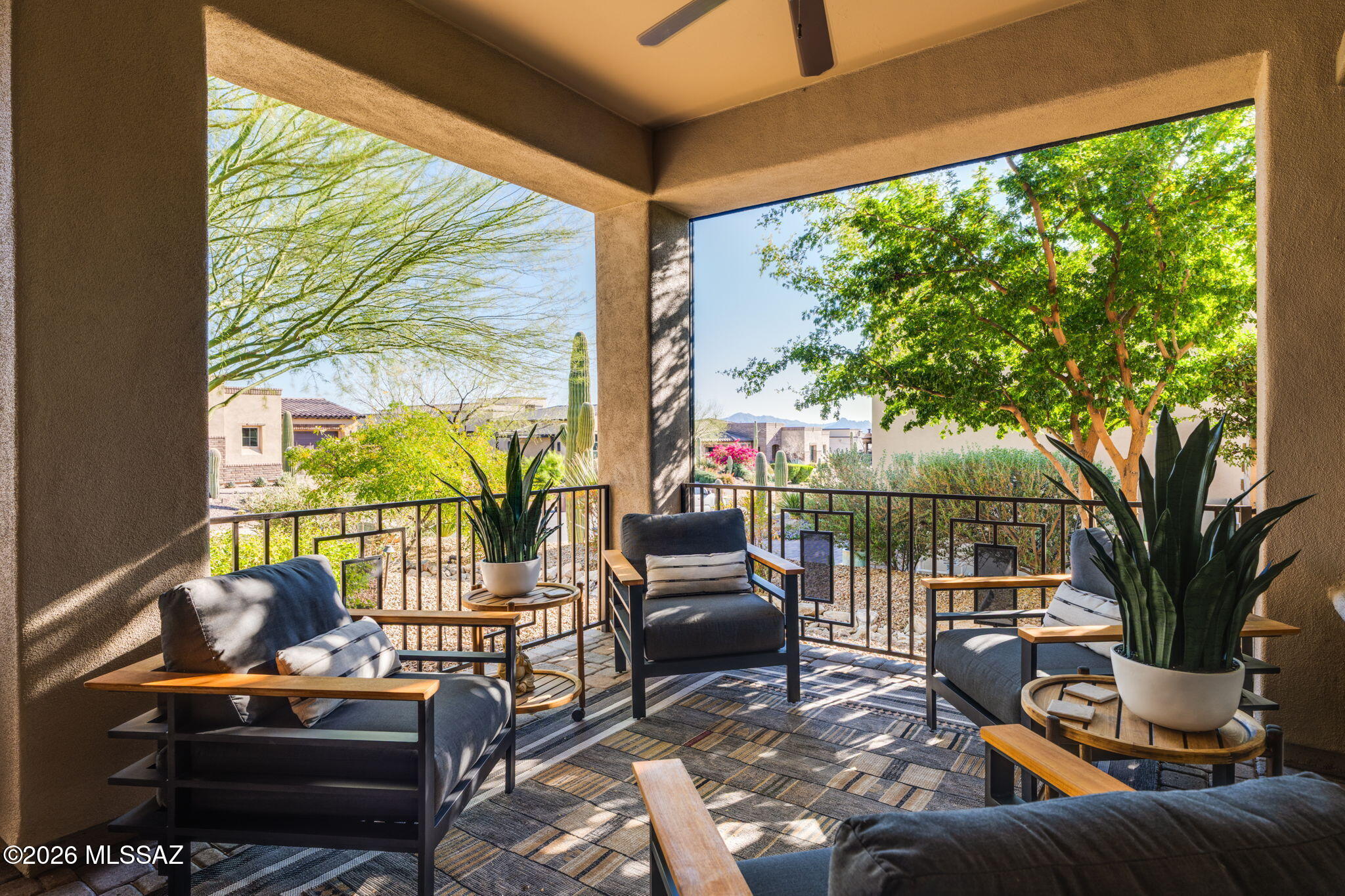 14195 N Los Saguaros Drive