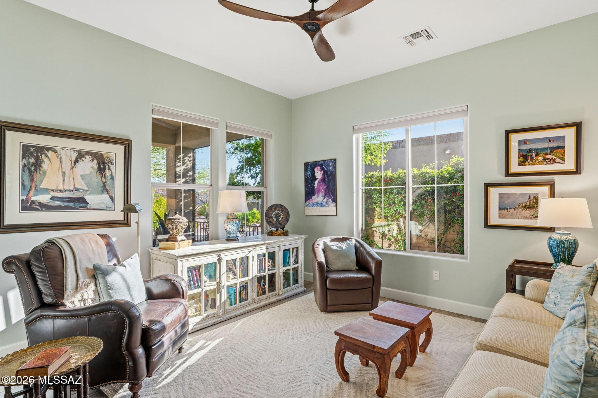 14195 N Los Saguaros Drive