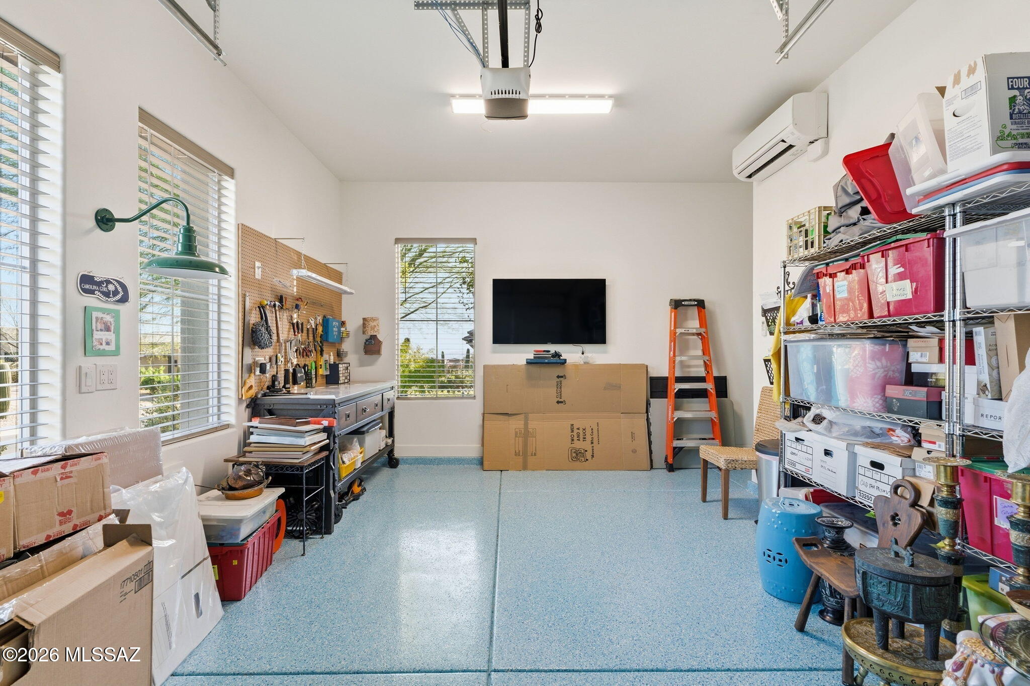 14195 N Los Saguaros Drive