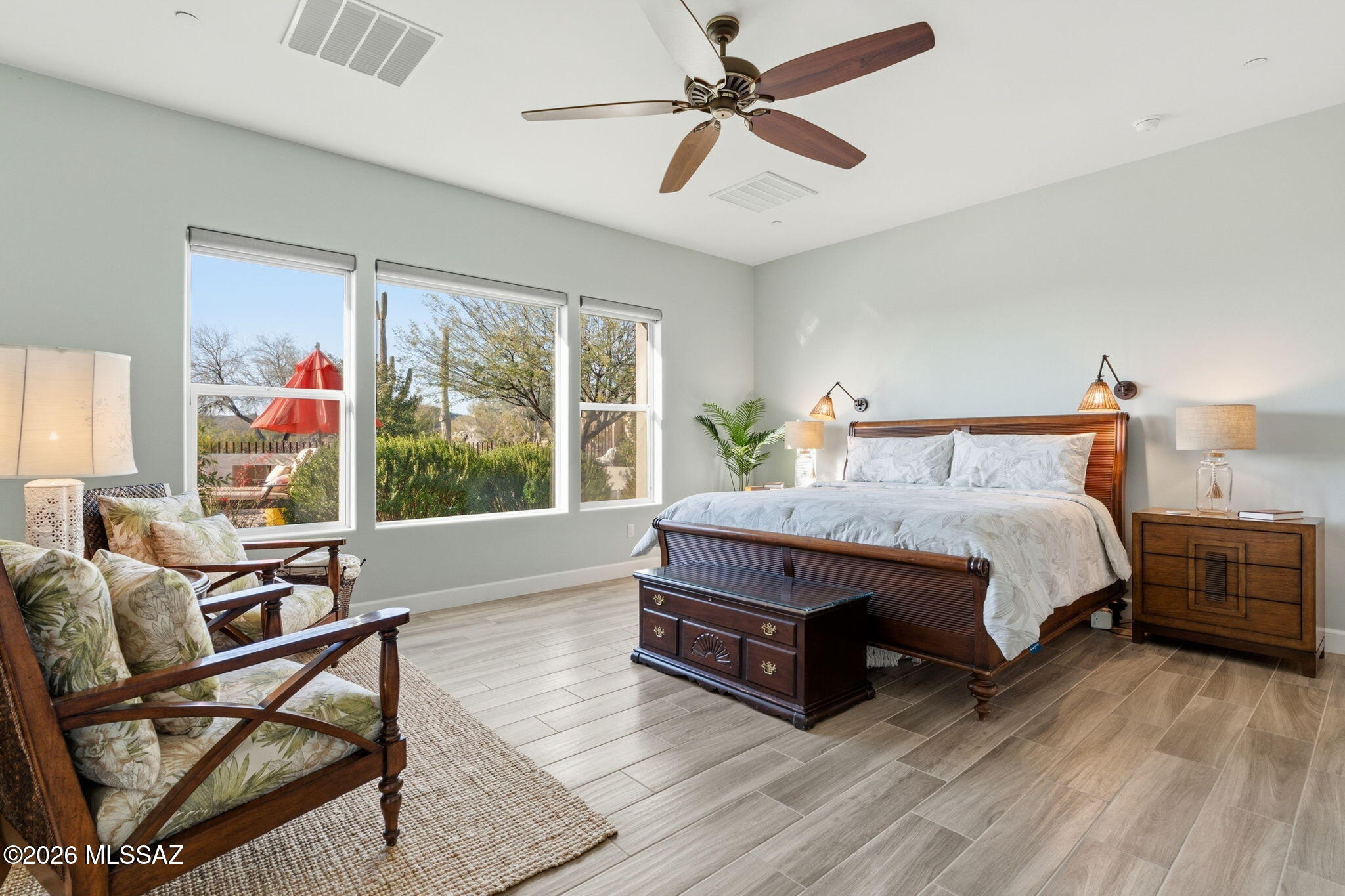 14195 N Los Saguaros Drive