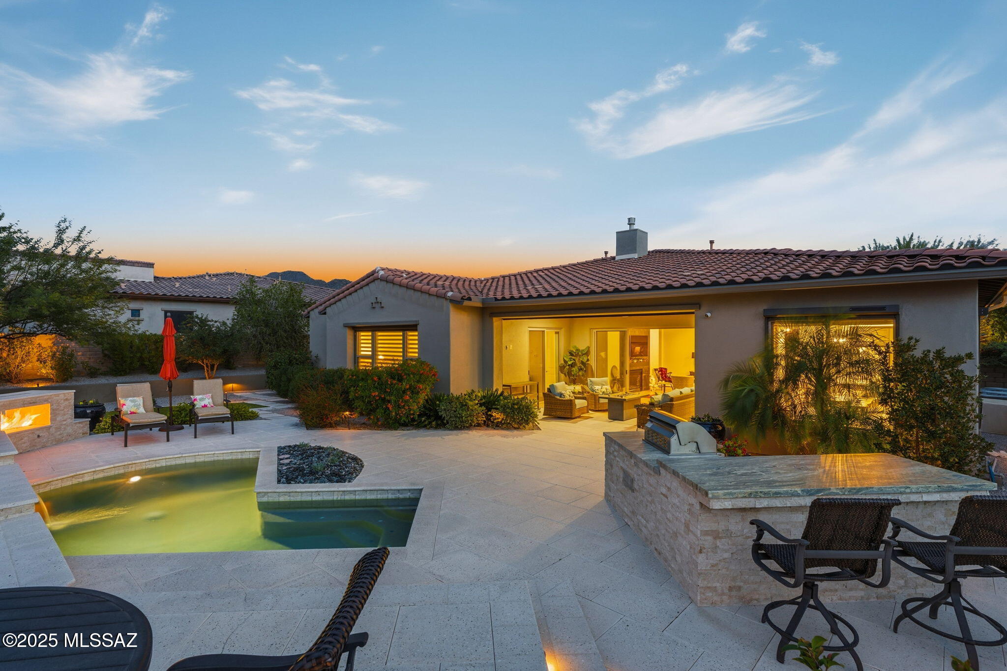 14195 N Los Saguaros Drive