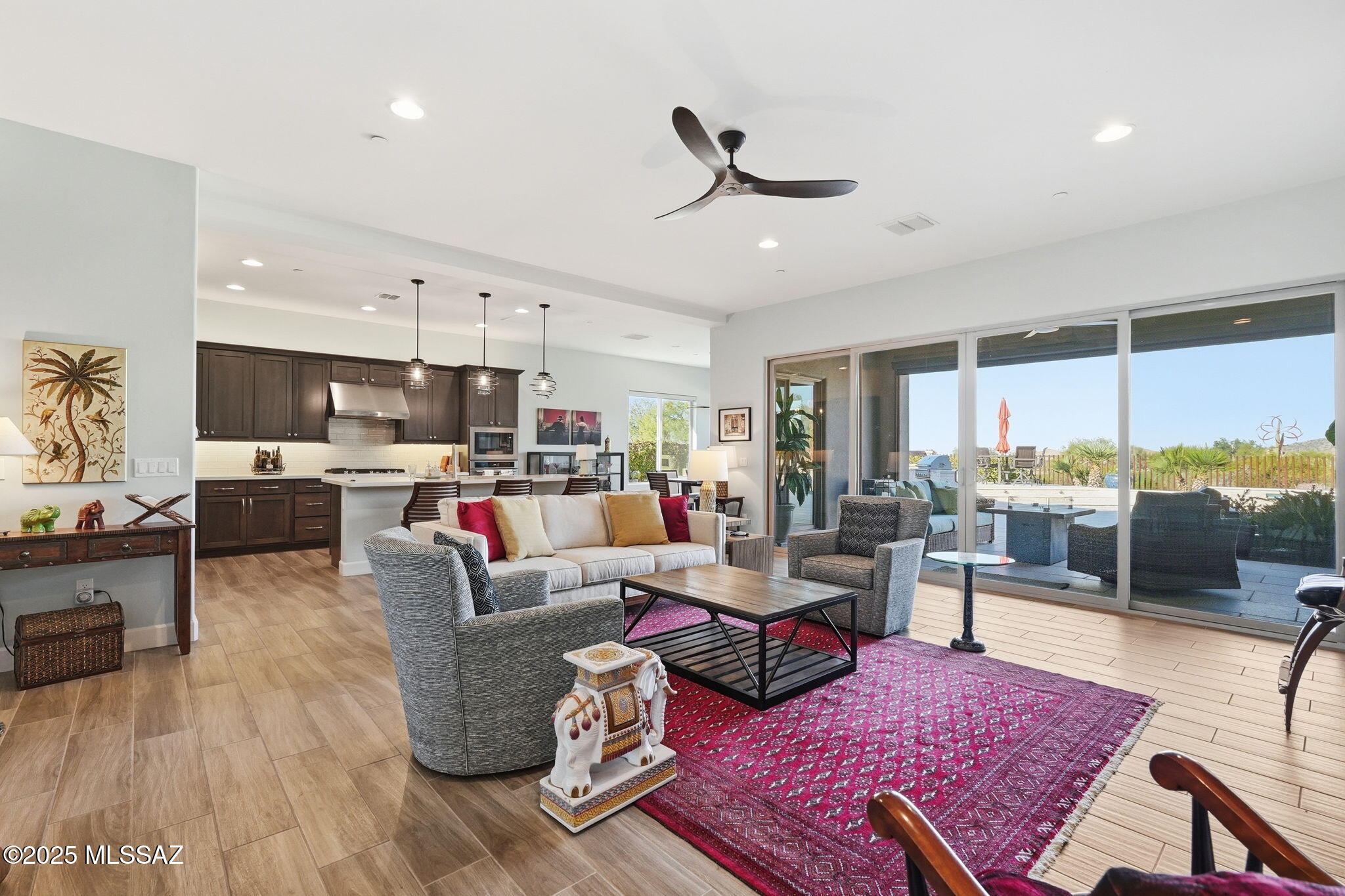 14195 N Los Saguaros Drive